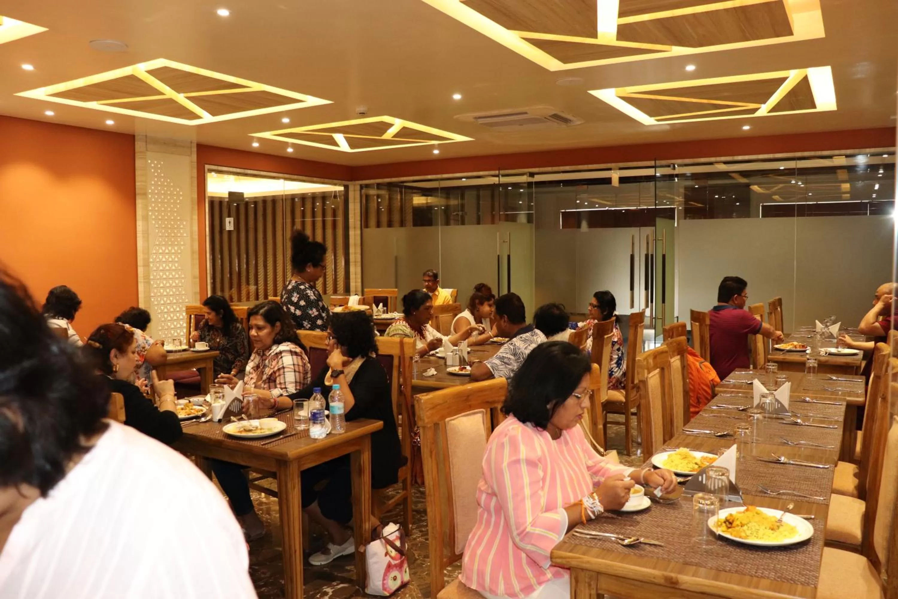 Dhamma Grand Hotel Resort