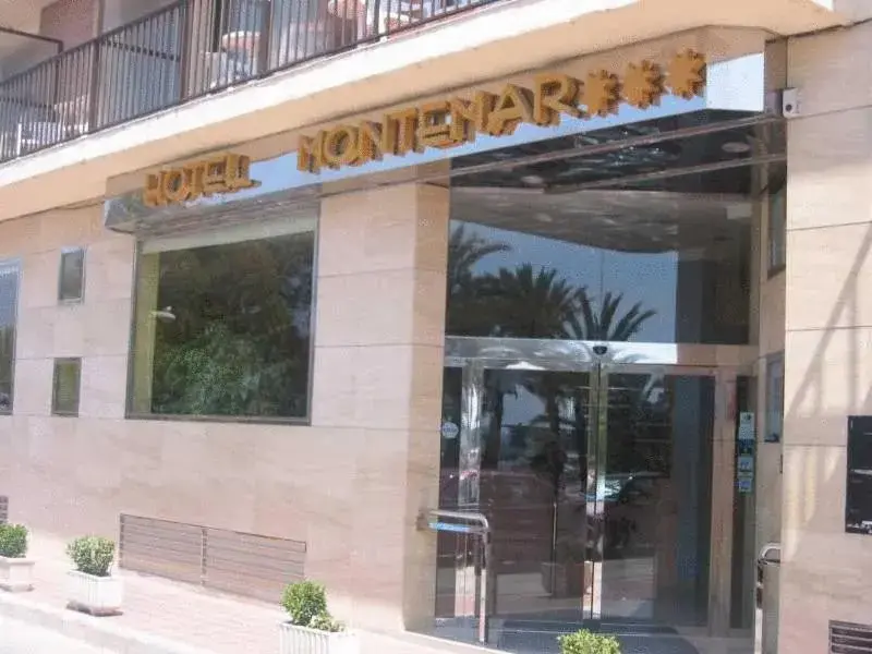 Facade/entrance in Hotel Montemar