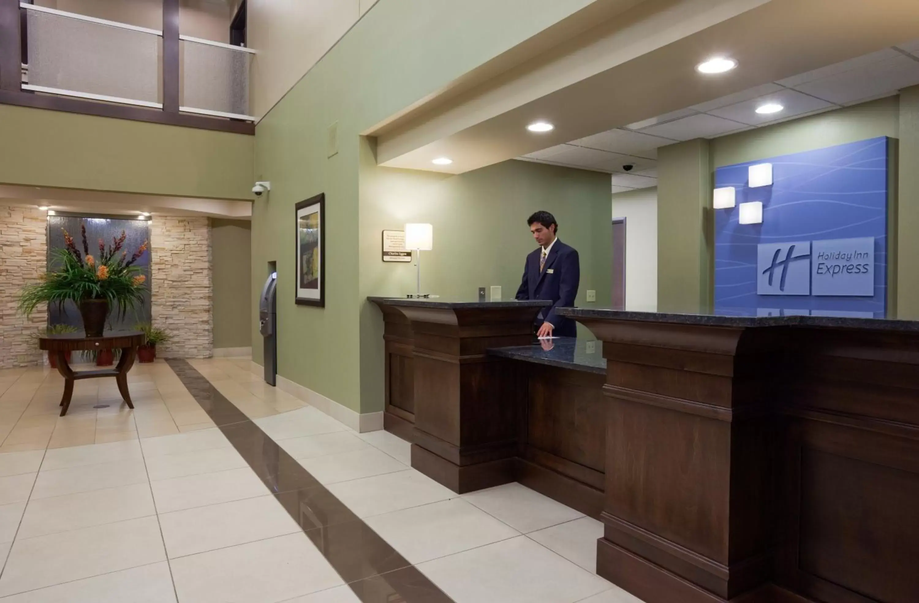 Property building, Lobby/Reception in Holiday Inn Express & Suites Madison-Verona, an IHG Hotel