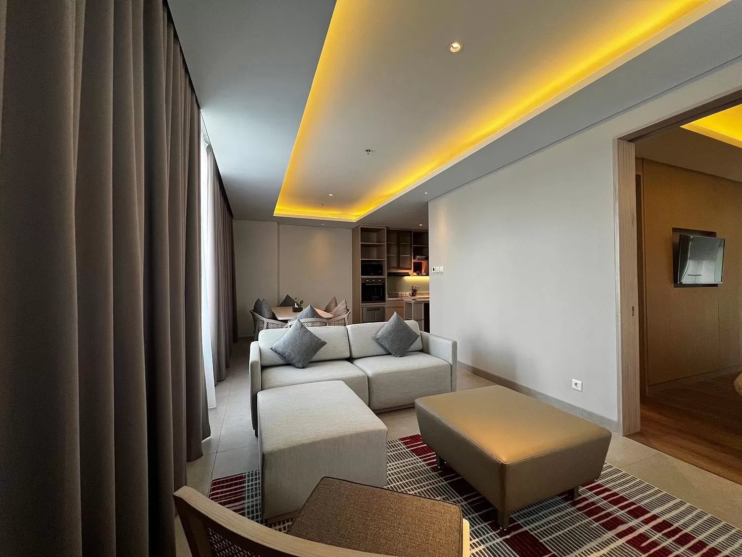 Ra Suites Simatupang