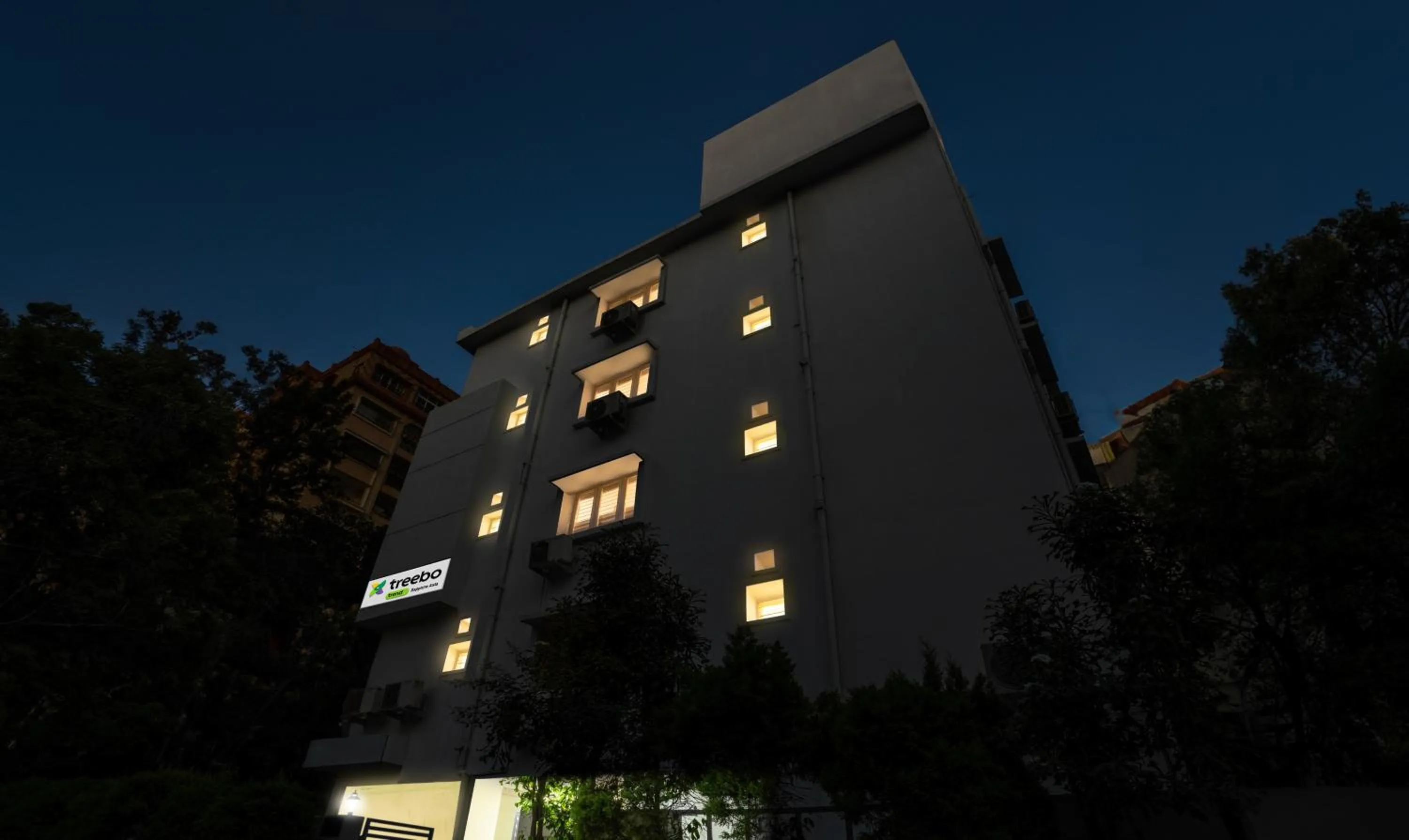 Facade/entrance in Treebo Emerald