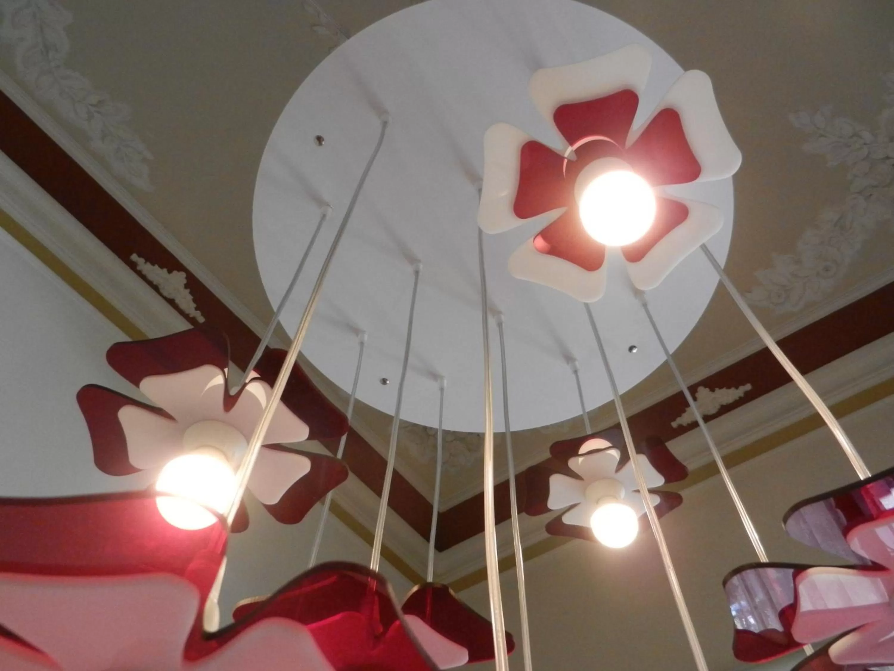 Decorative detail in RossoCorallo B&B