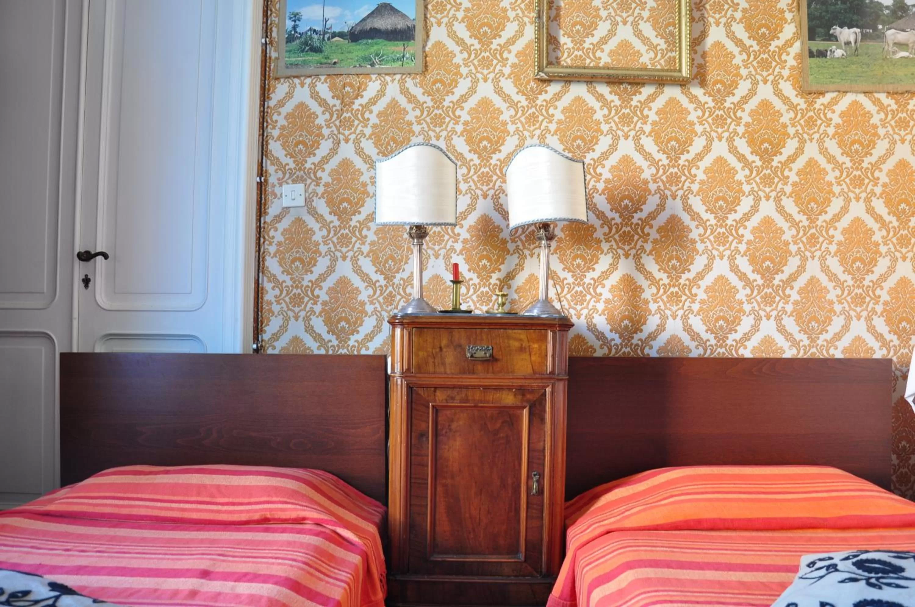 Triple Room with Shared Bathroom in Il Ciottolo