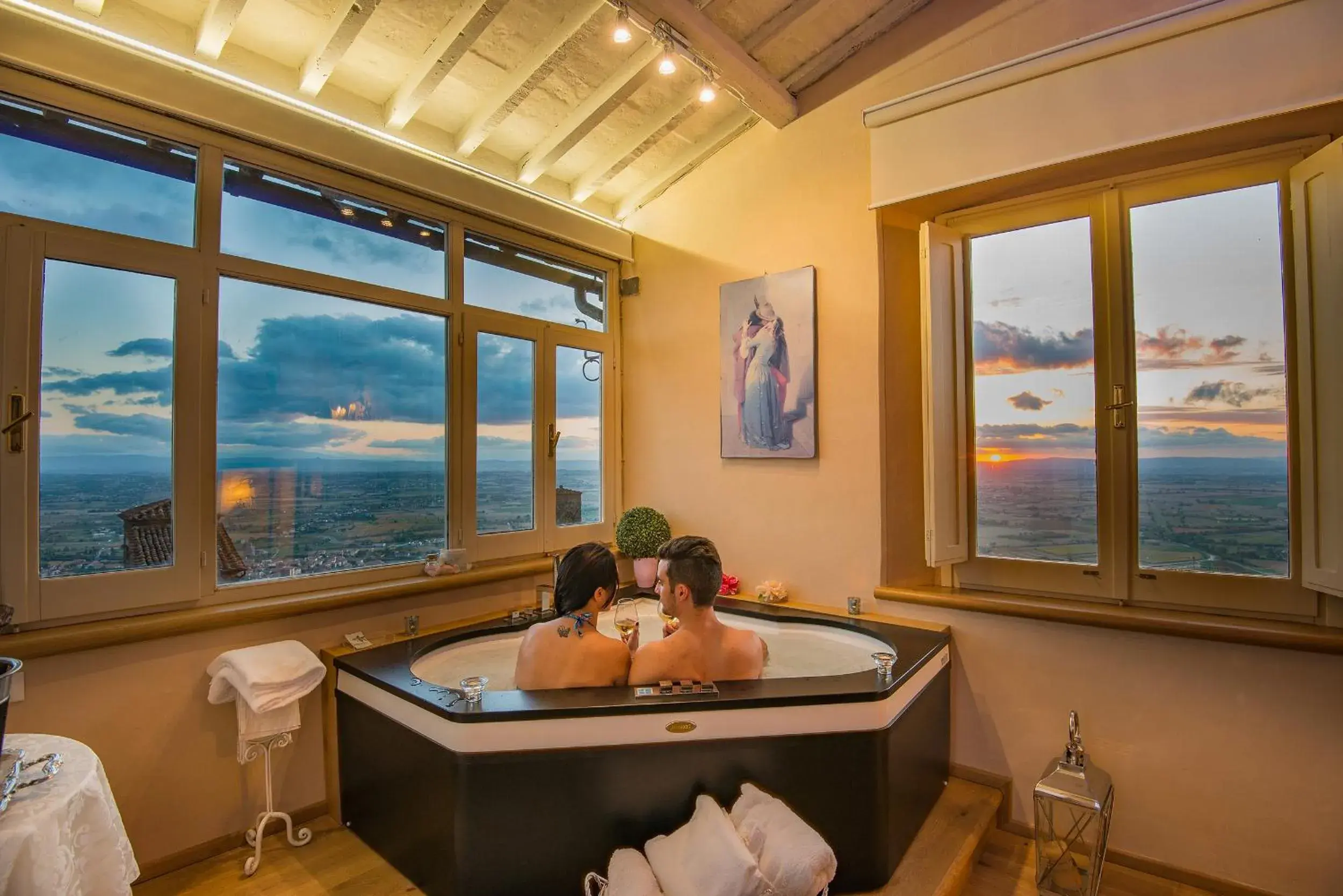 Hot Tub in Hotel San Michele
