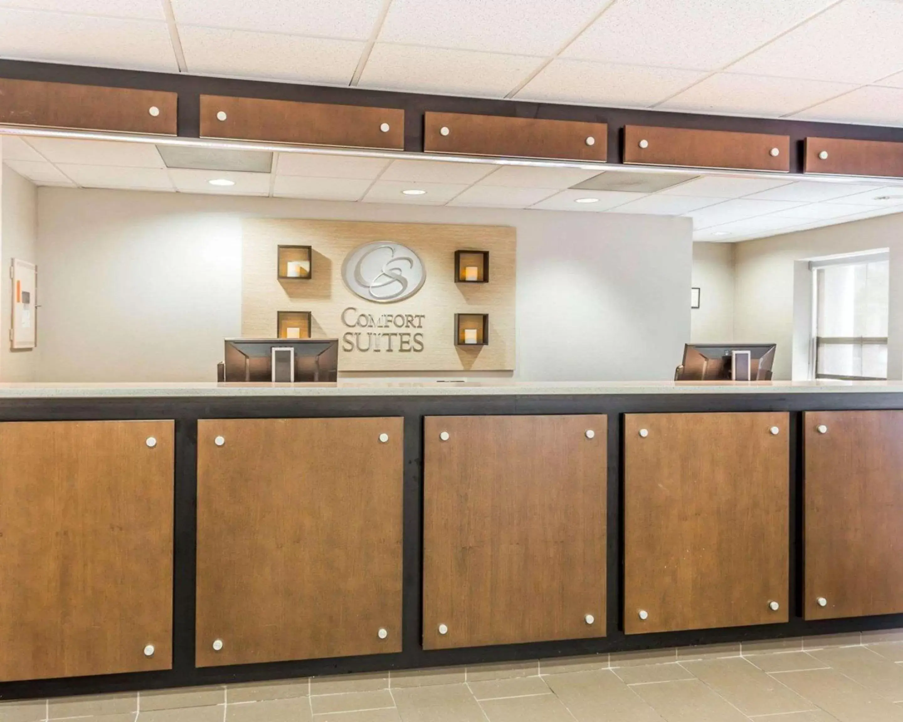 Lobby or reception, Lobby/Reception in Comfort Suites at Isle of Palms Connector