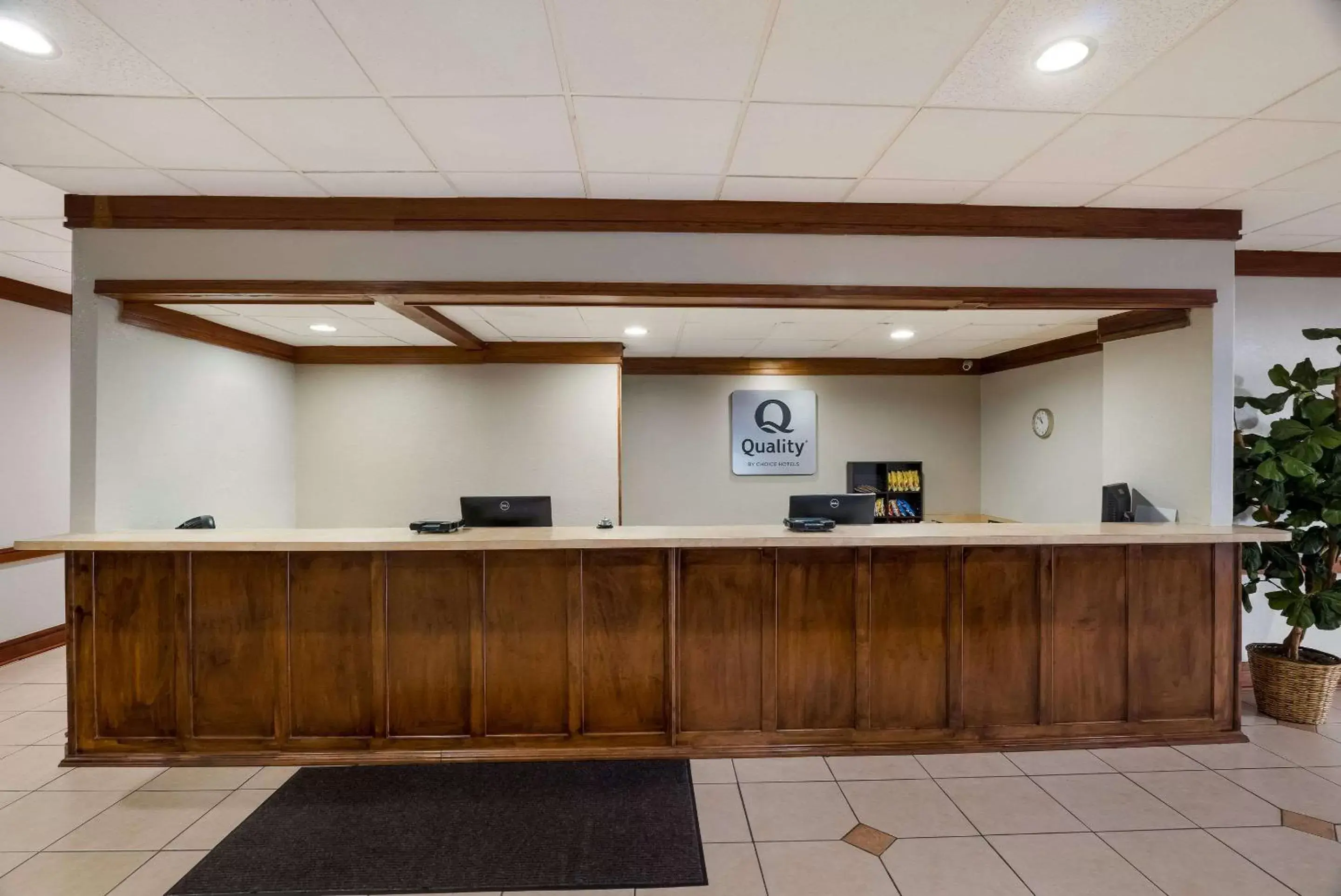 Lobby or reception, Lobby/Reception in Quality Inn