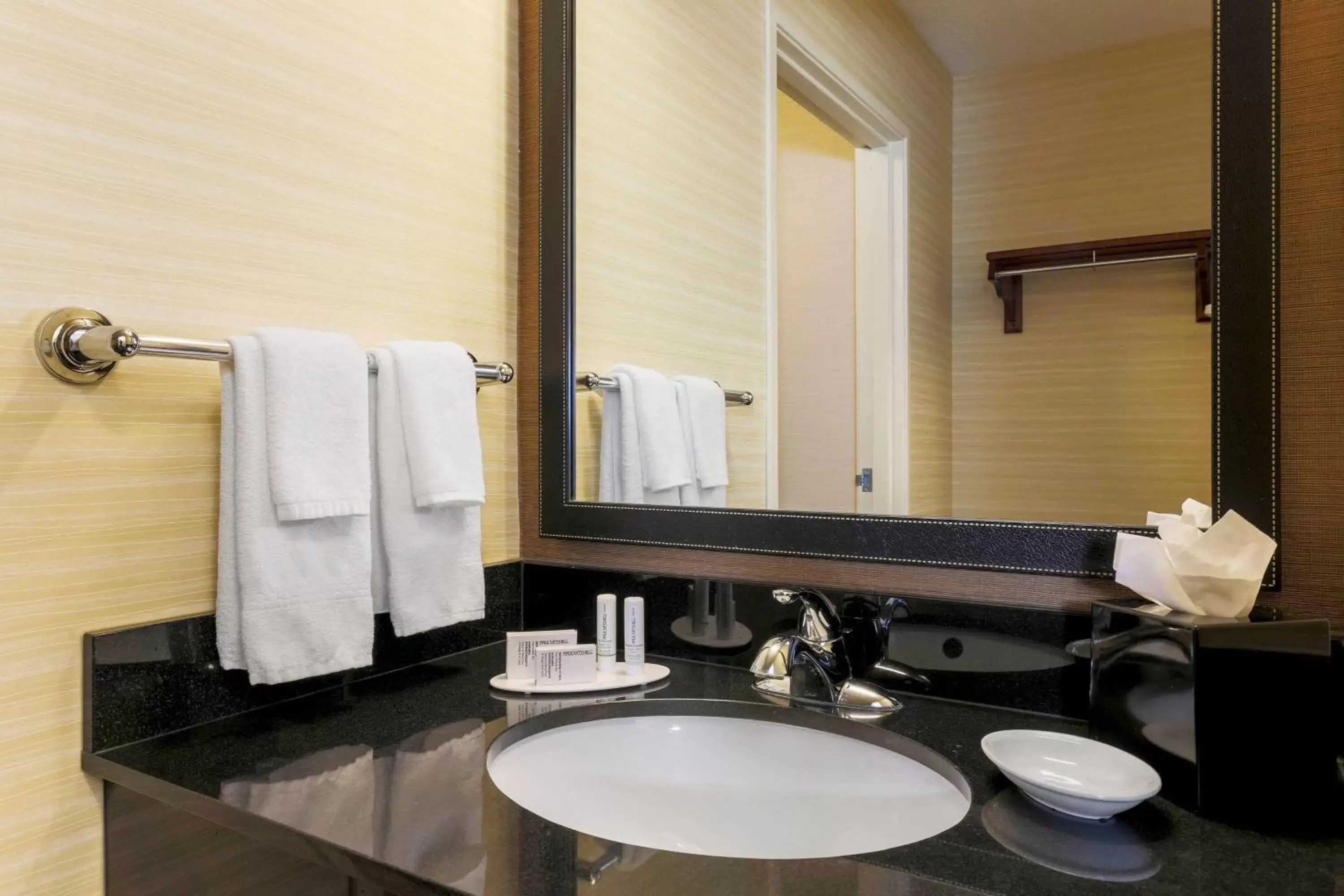 Bathroom in Fairfield Inn & Suites by Marriott Yuma