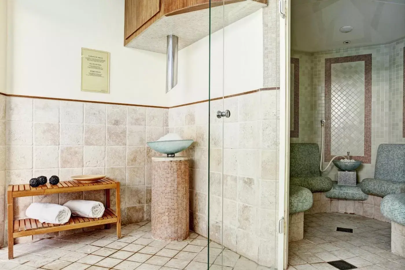 Sauna, Bathroom in Grupotel Nilo & Spa