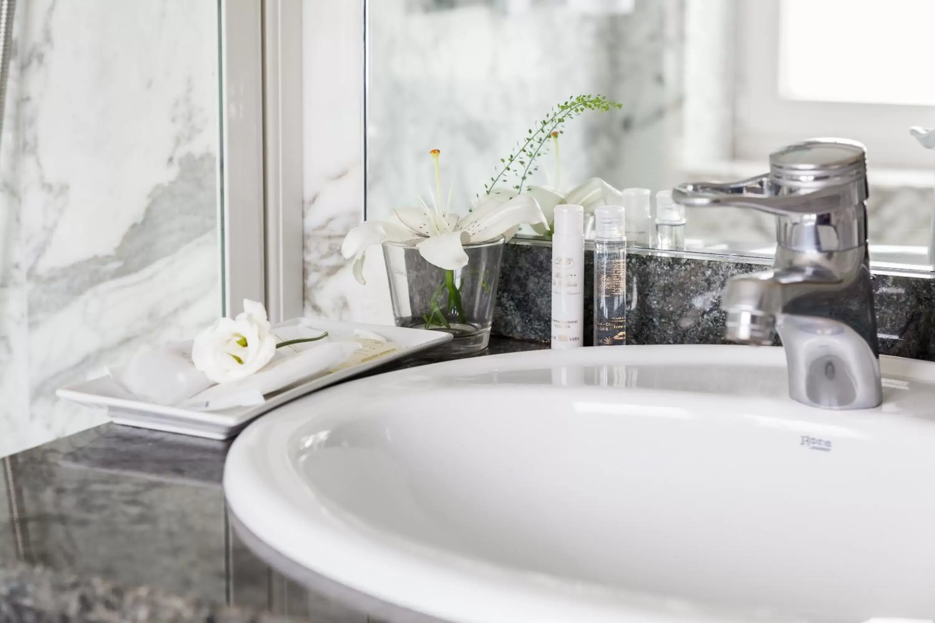 Bathroom in La Galería