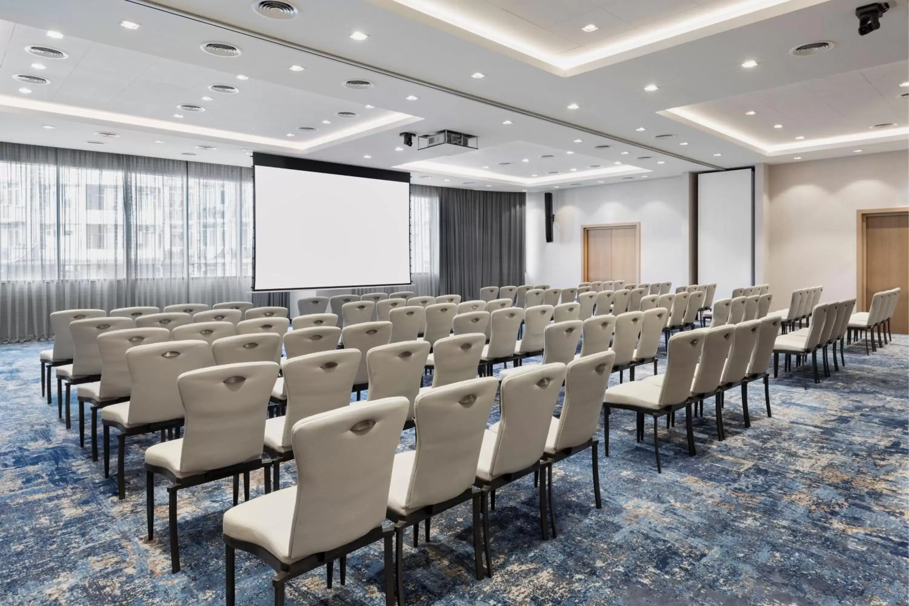 Meeting/conference room in Courtyard by Marriott Batumi