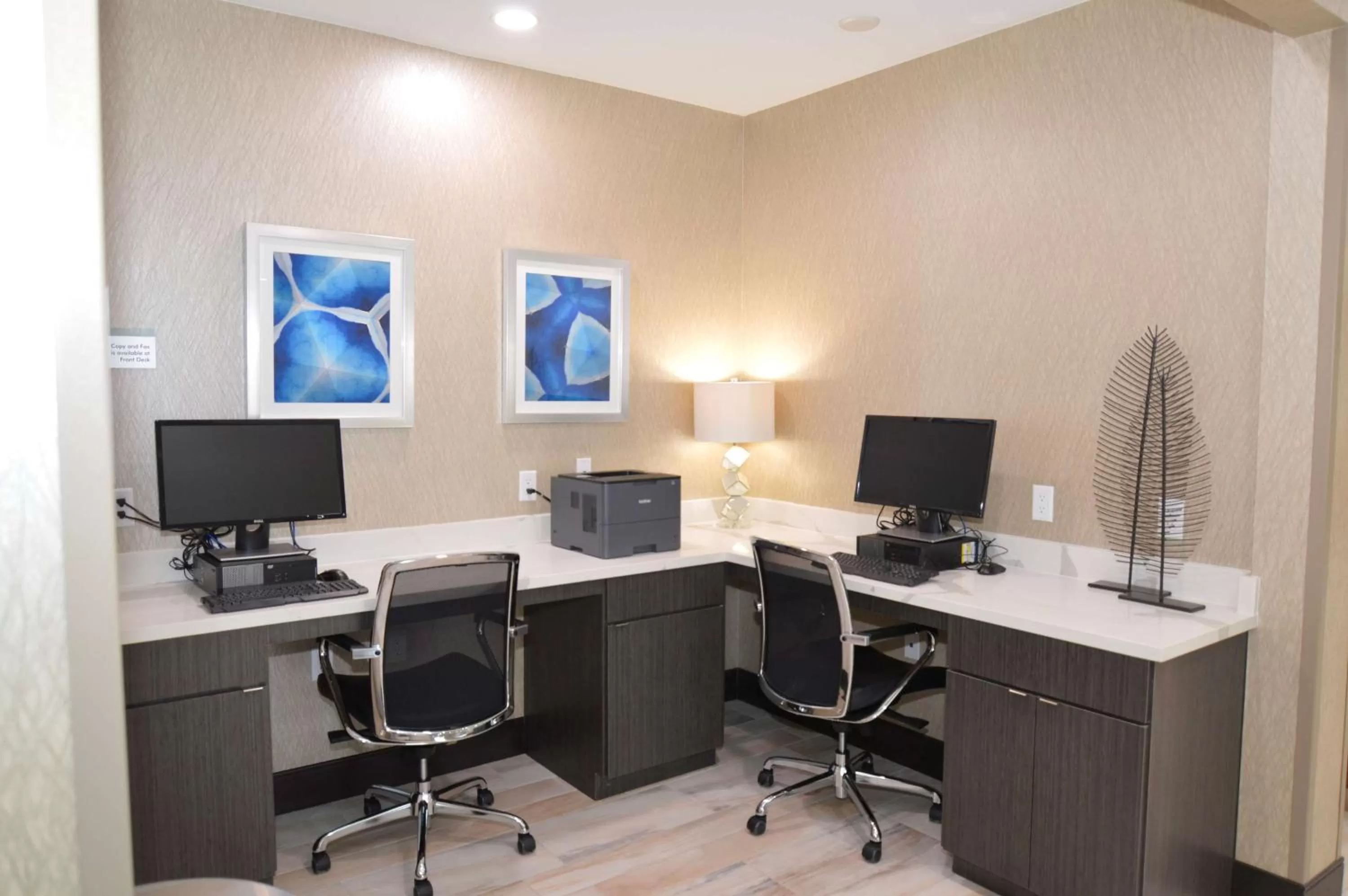 Business facilities in Best Western Plus Pasadena Inn & Suites