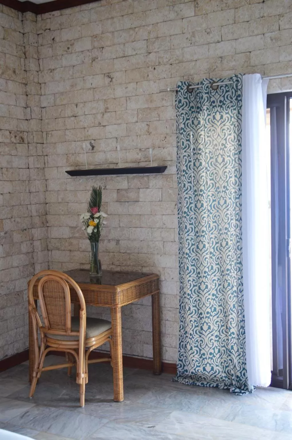 Area and facilities in Eden Resort