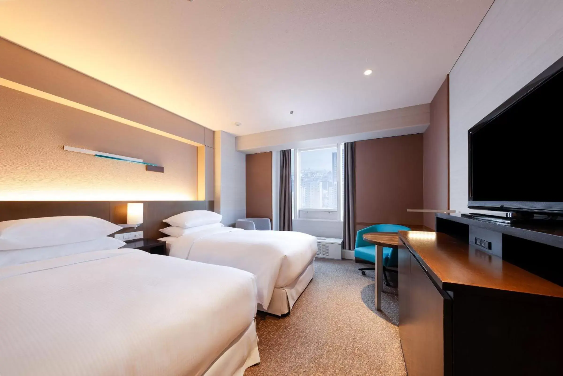 Comfort Twin Room - Non Smoking in Sheraton Miyako Hotel Osaka Comfort Twin Room - Non Smoking in Sheraton Miyako Hotel Osaka