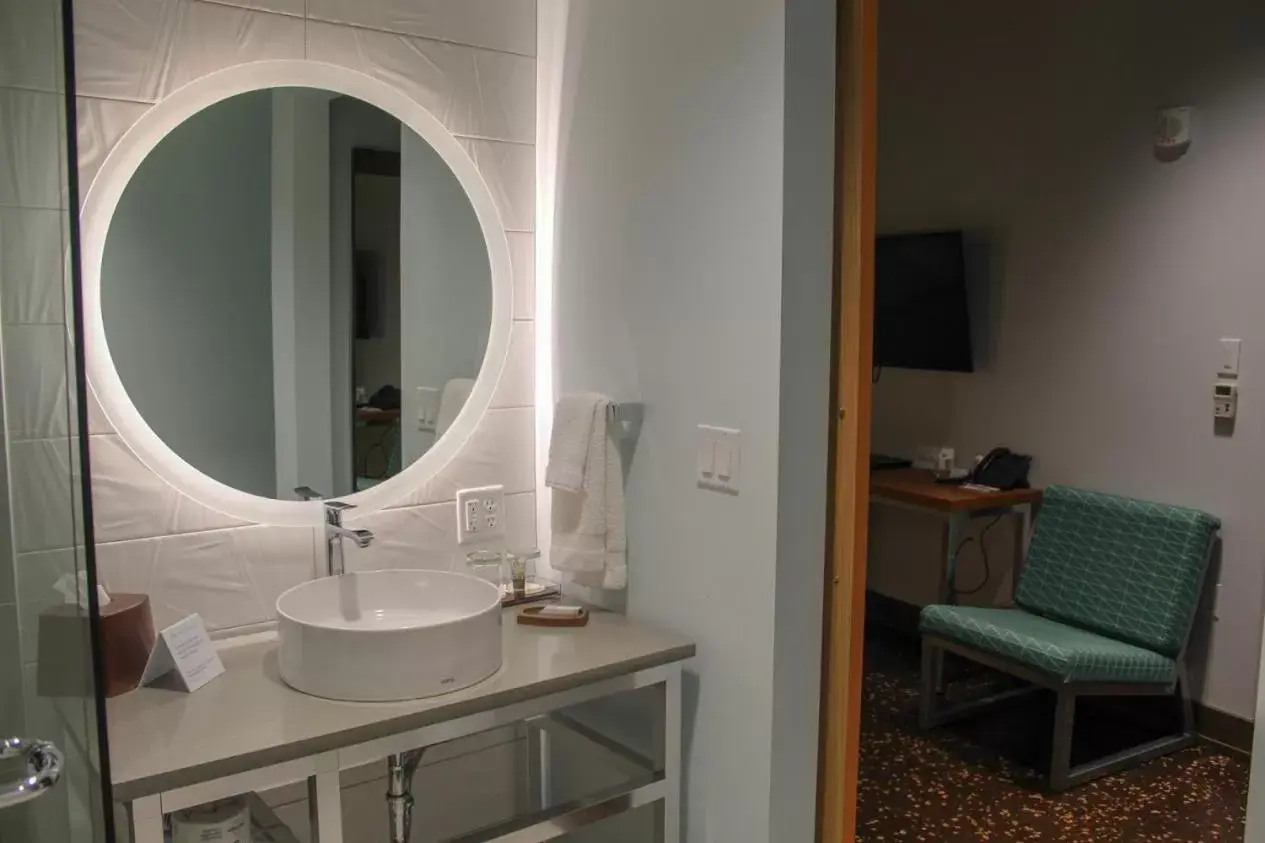 Bathroom in CityFlatsHotel - Grand Rapids, Ascend Hotel Collection