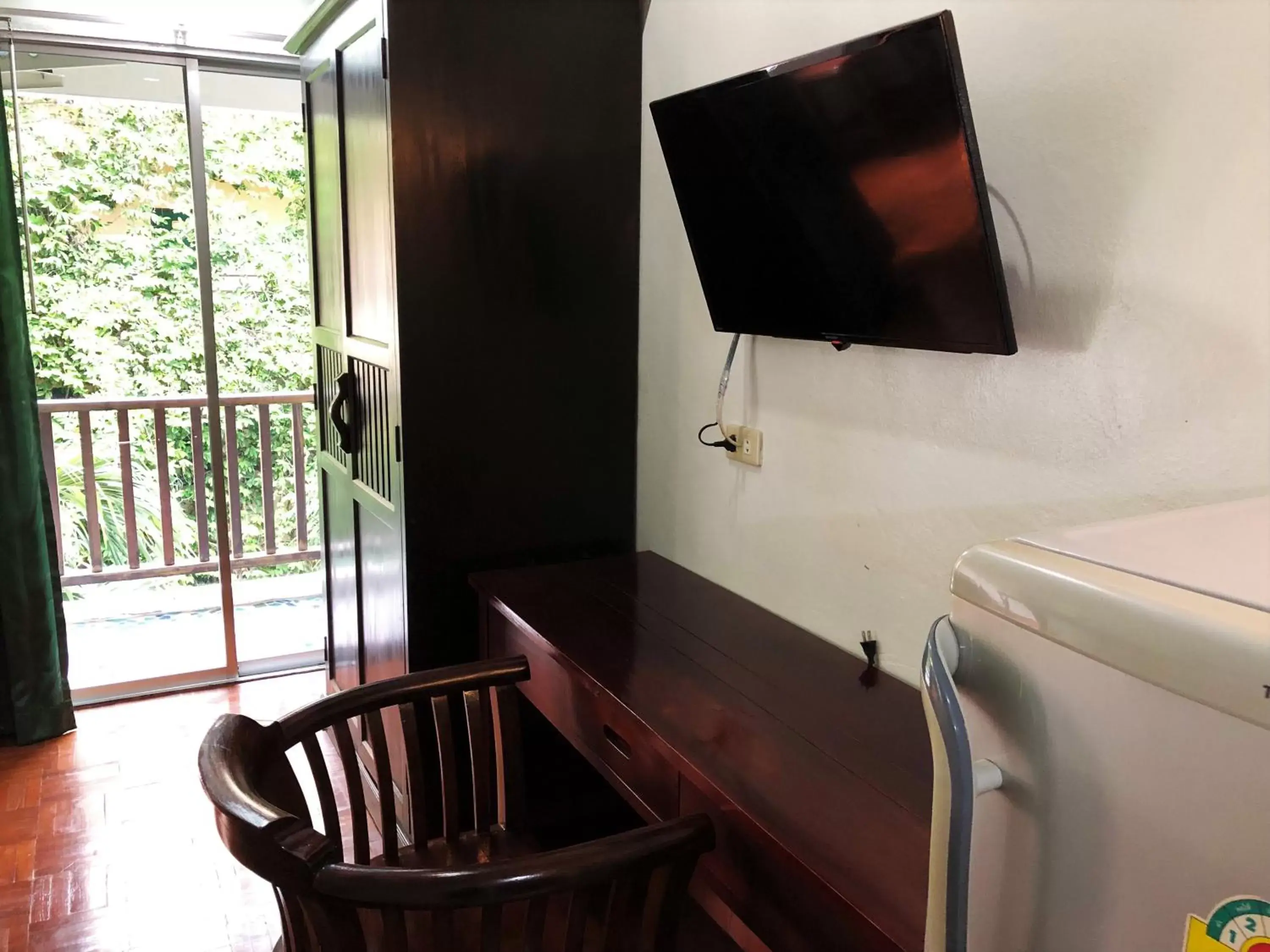 Sutus Court 2 Sutus Court 2