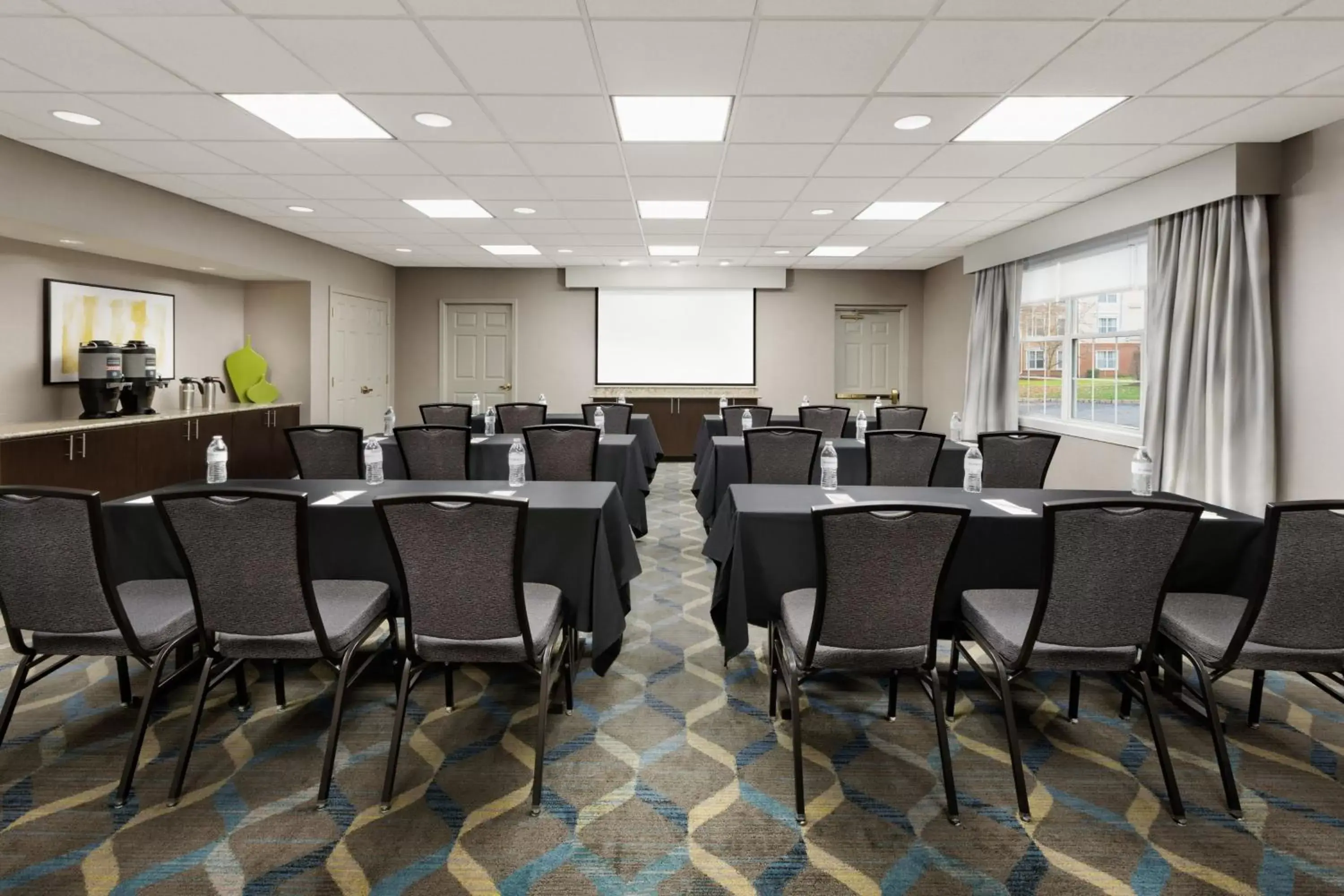 Meeting/conference room in Residence Inn Saddle River