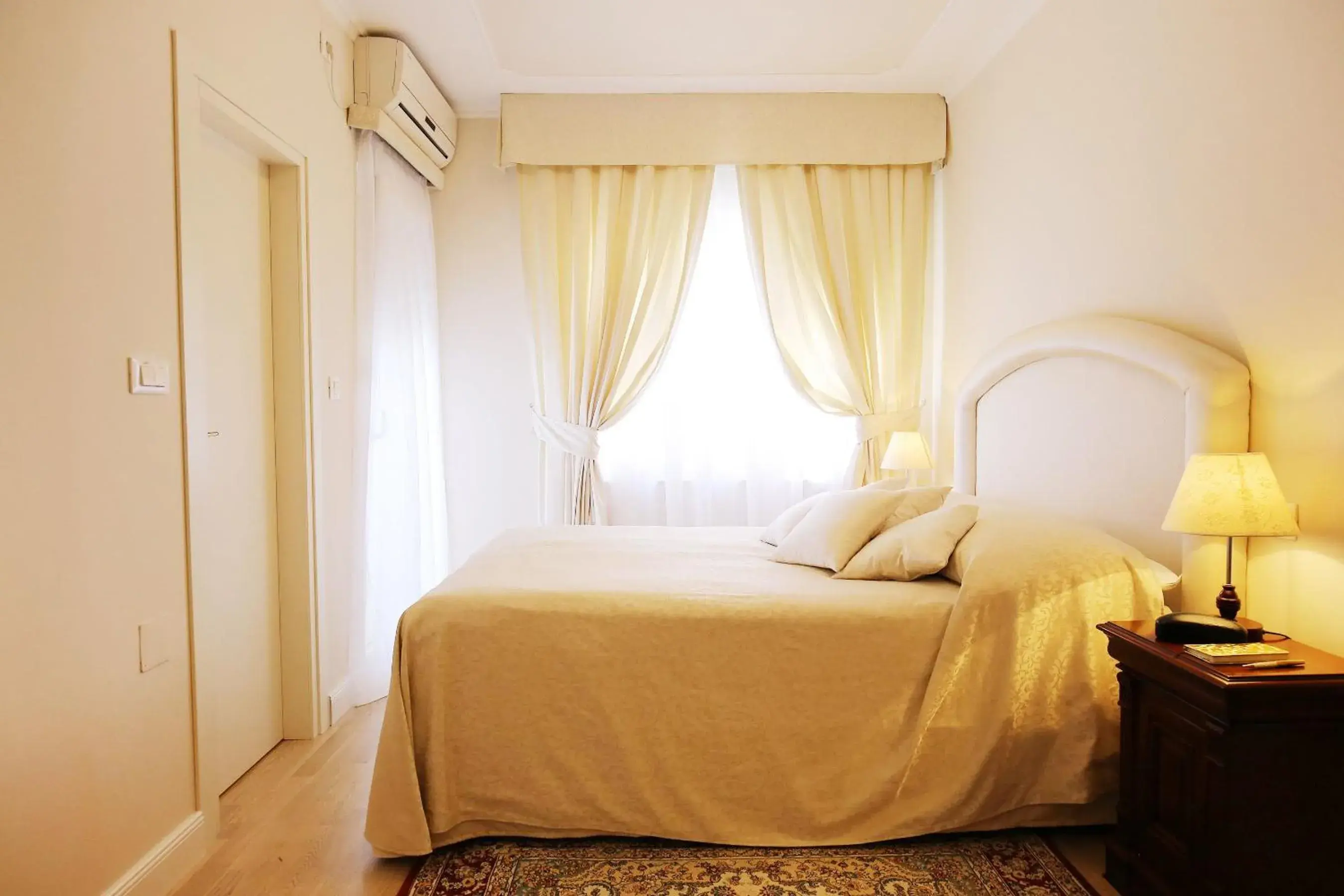Bedroom, Bed in Villa Triana-Adults Only