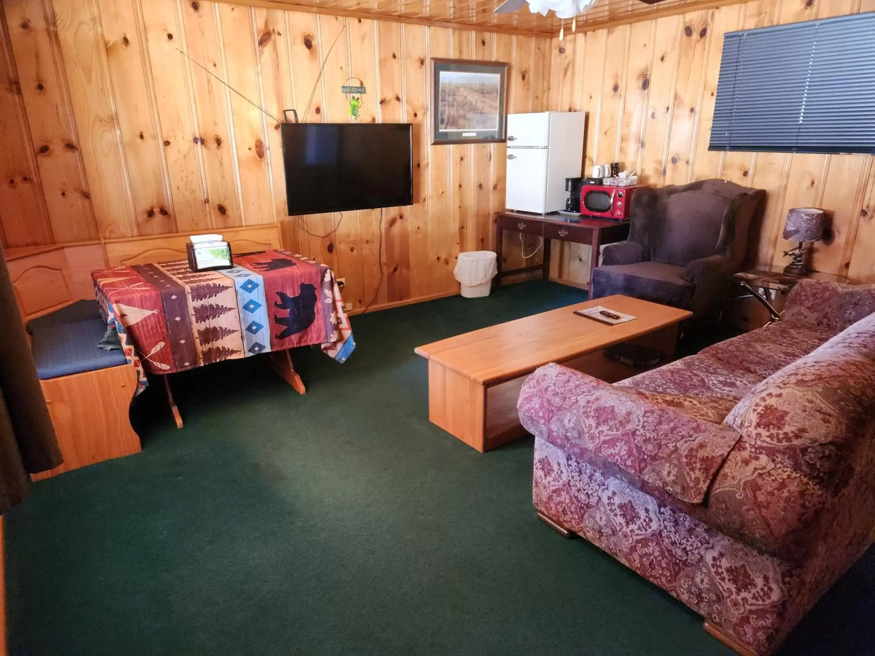 Suite in Eagle Nest Fly Shack & Lodge Suite in Eagle Nest Fly Shack & Lodge