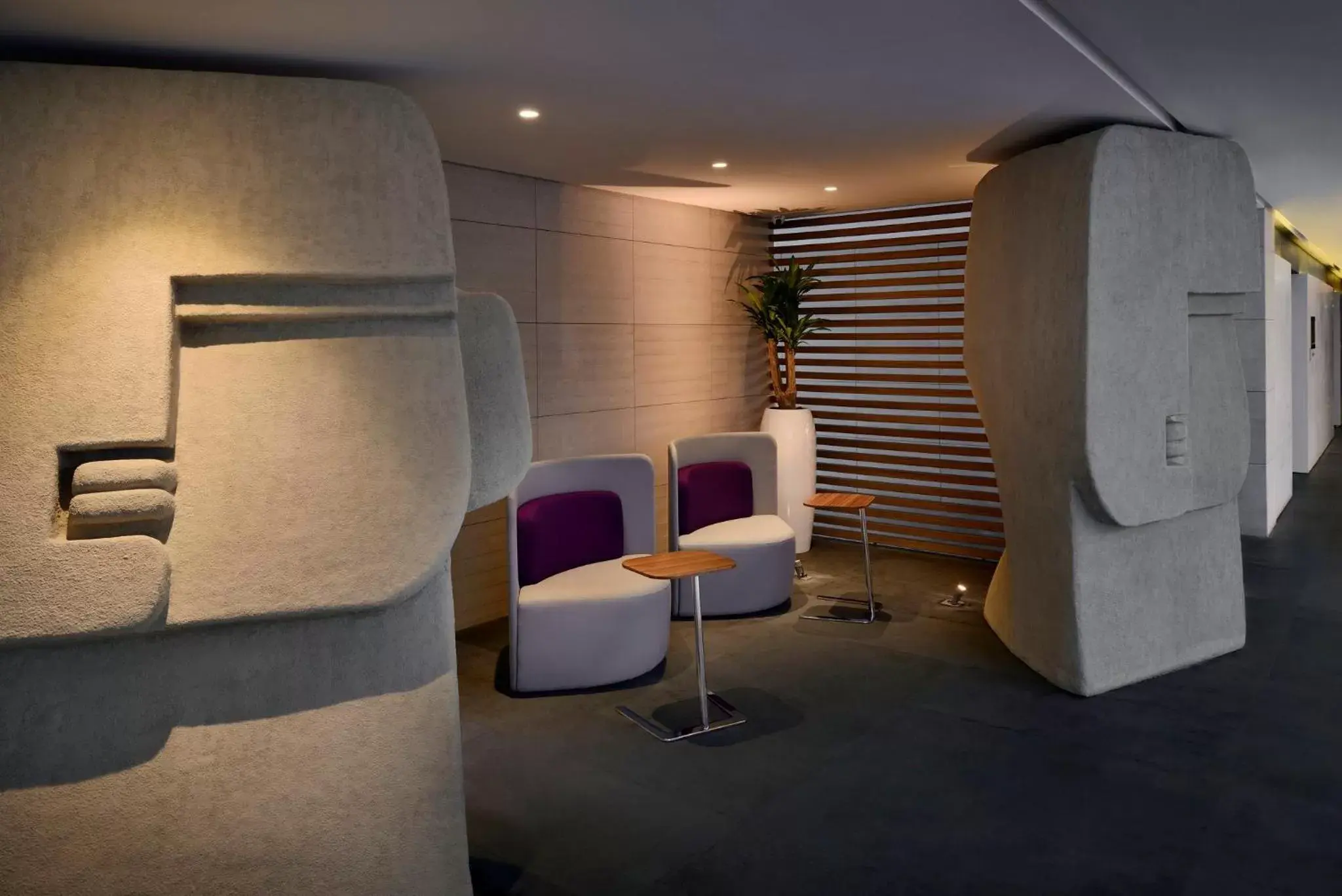 Meeting/conference room, Seating Area in InterContinental Dubai Marina, an IHG Hotel