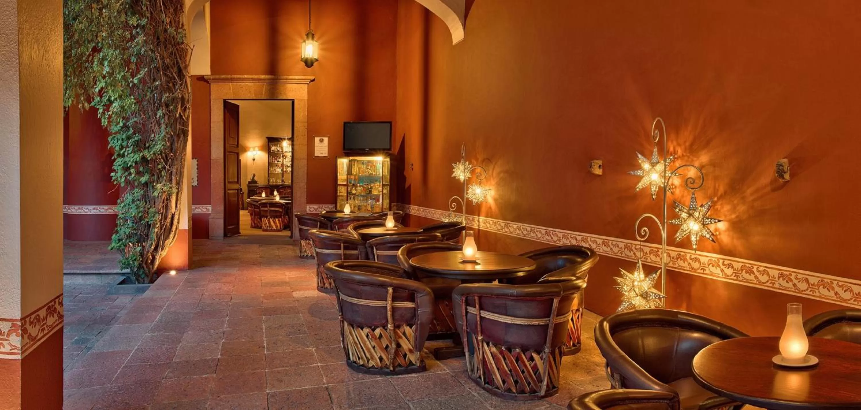 Lounge or bar in Hacienda Jurica by Brisas