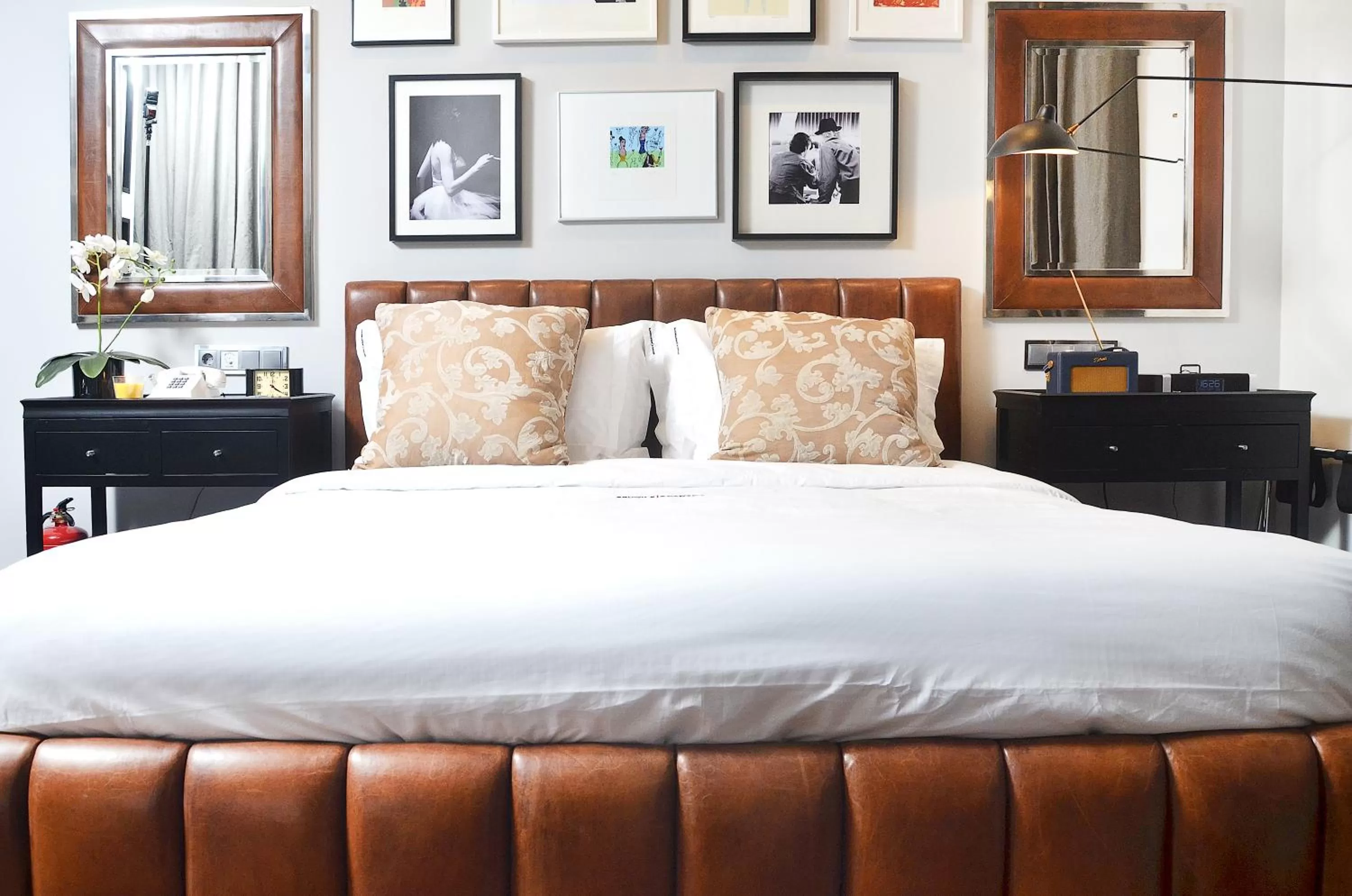 Photo of the whole room, Bed in Browns Boutique Hotel