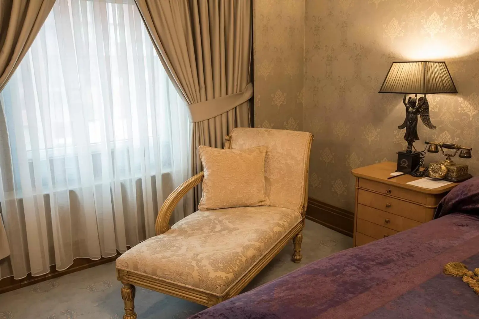 Bedroom, Seating Area in Zorlu Grand Hotel Trabzon