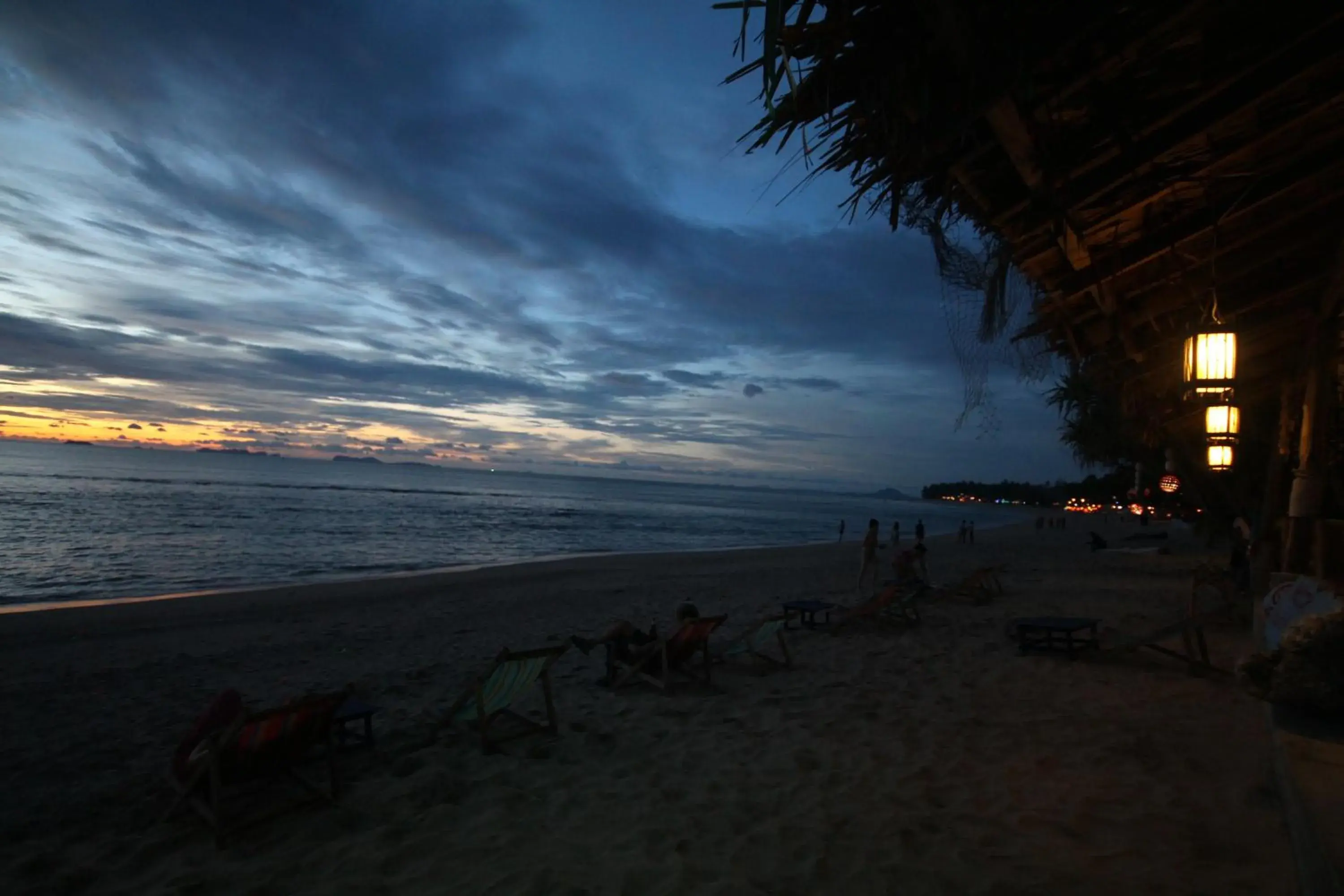 Sunrise, Beach in Lanta Family resort