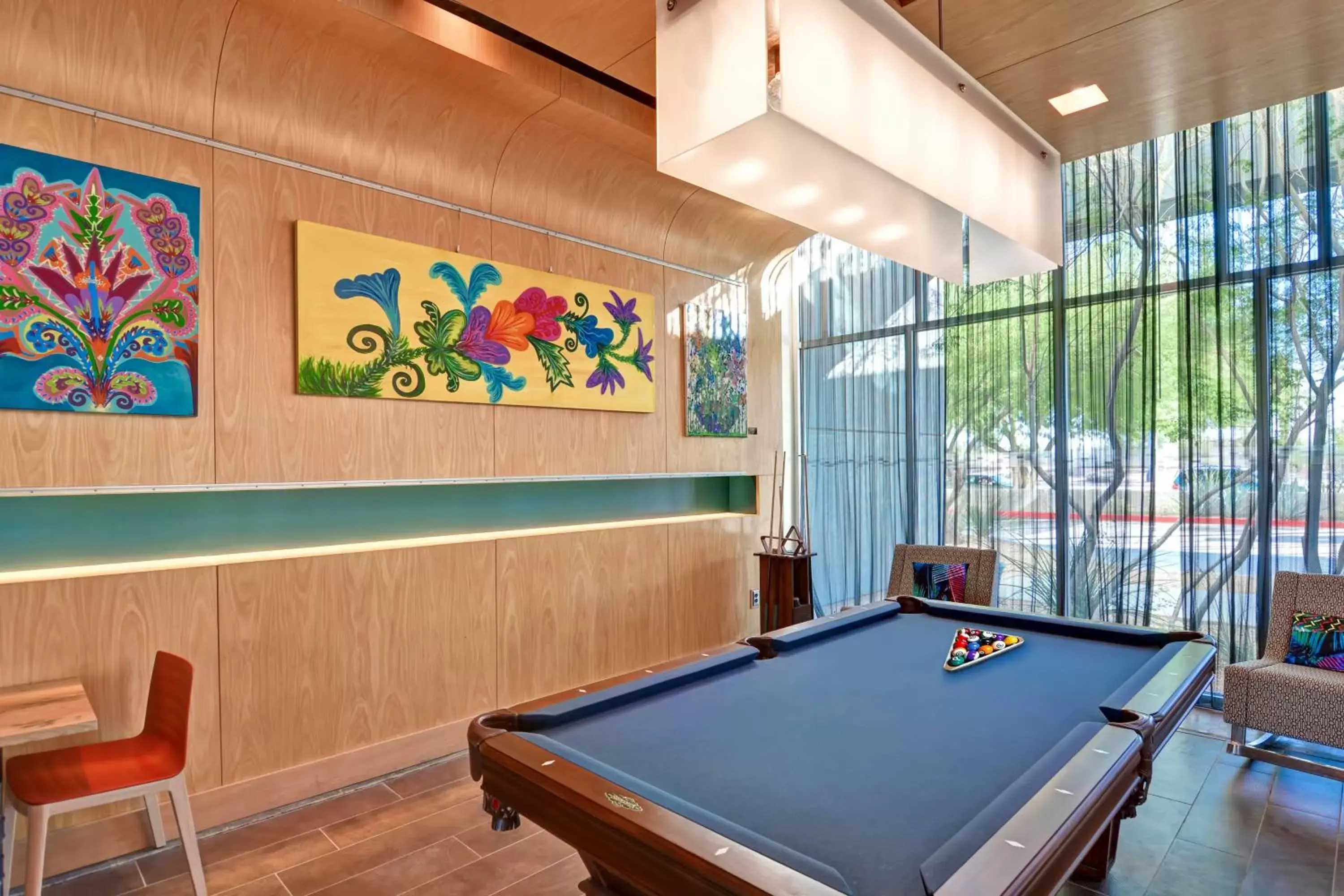 Lounge or bar, Billiards in Aloft Phoenix Airport