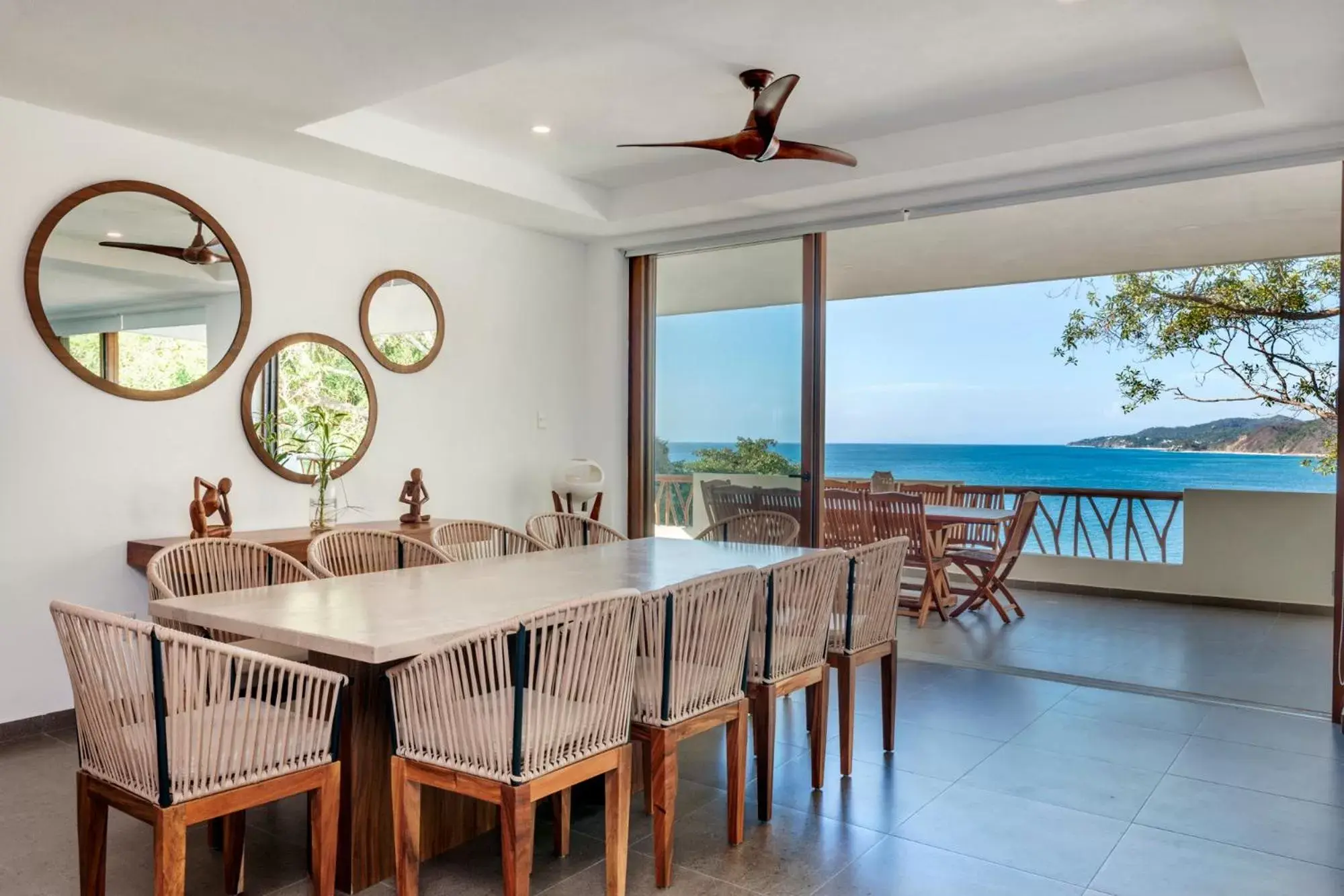 Dining area in Hotel Ysuri Sayulita