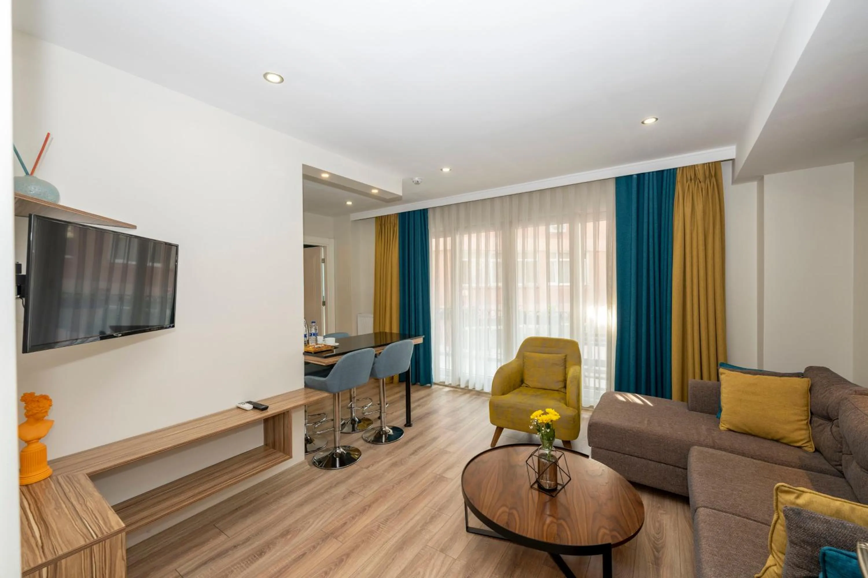 TV and multimedia in The Marions Suite istanbul Special Category Taksim