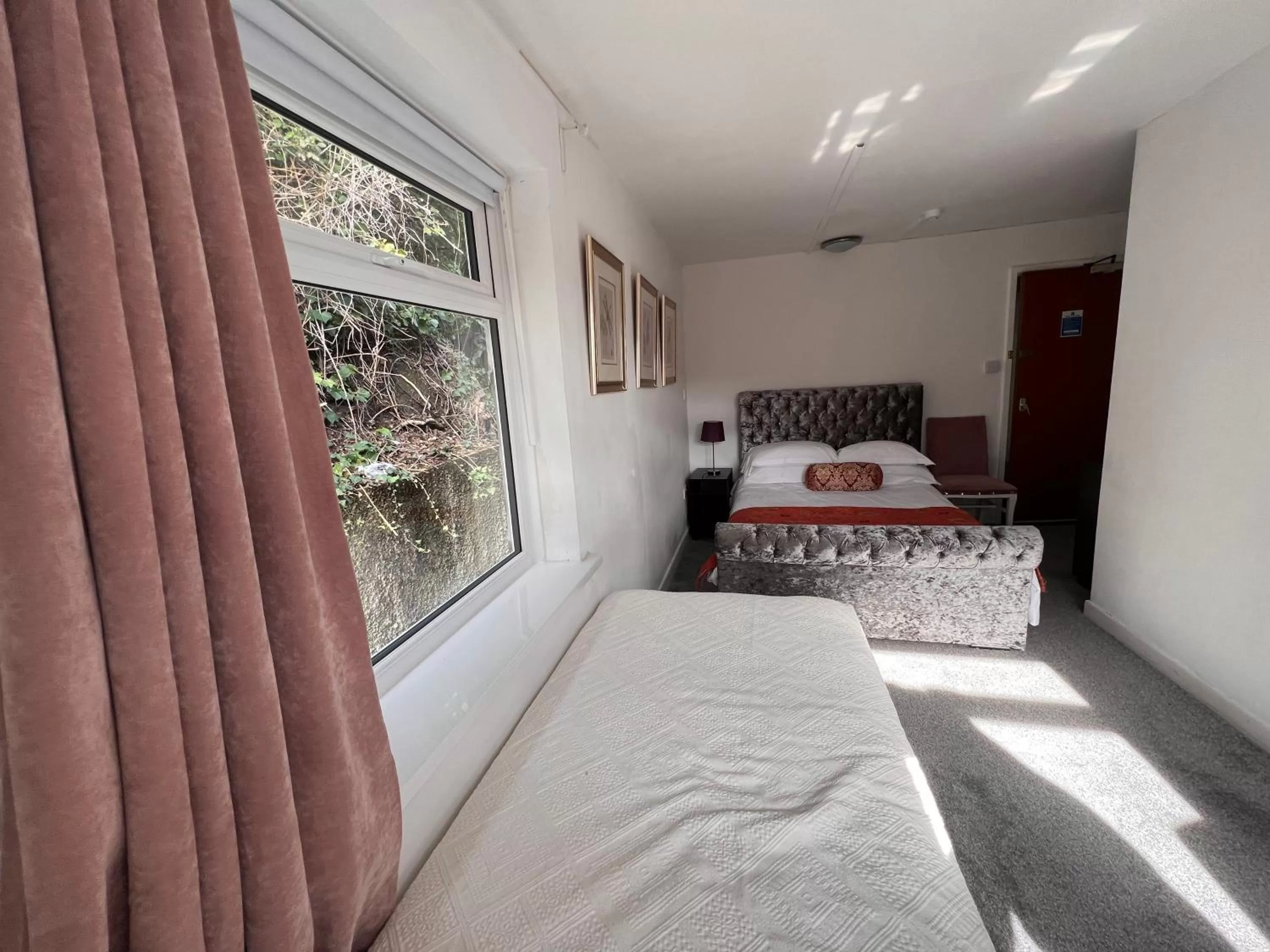 Bed in Pickfords Hotel