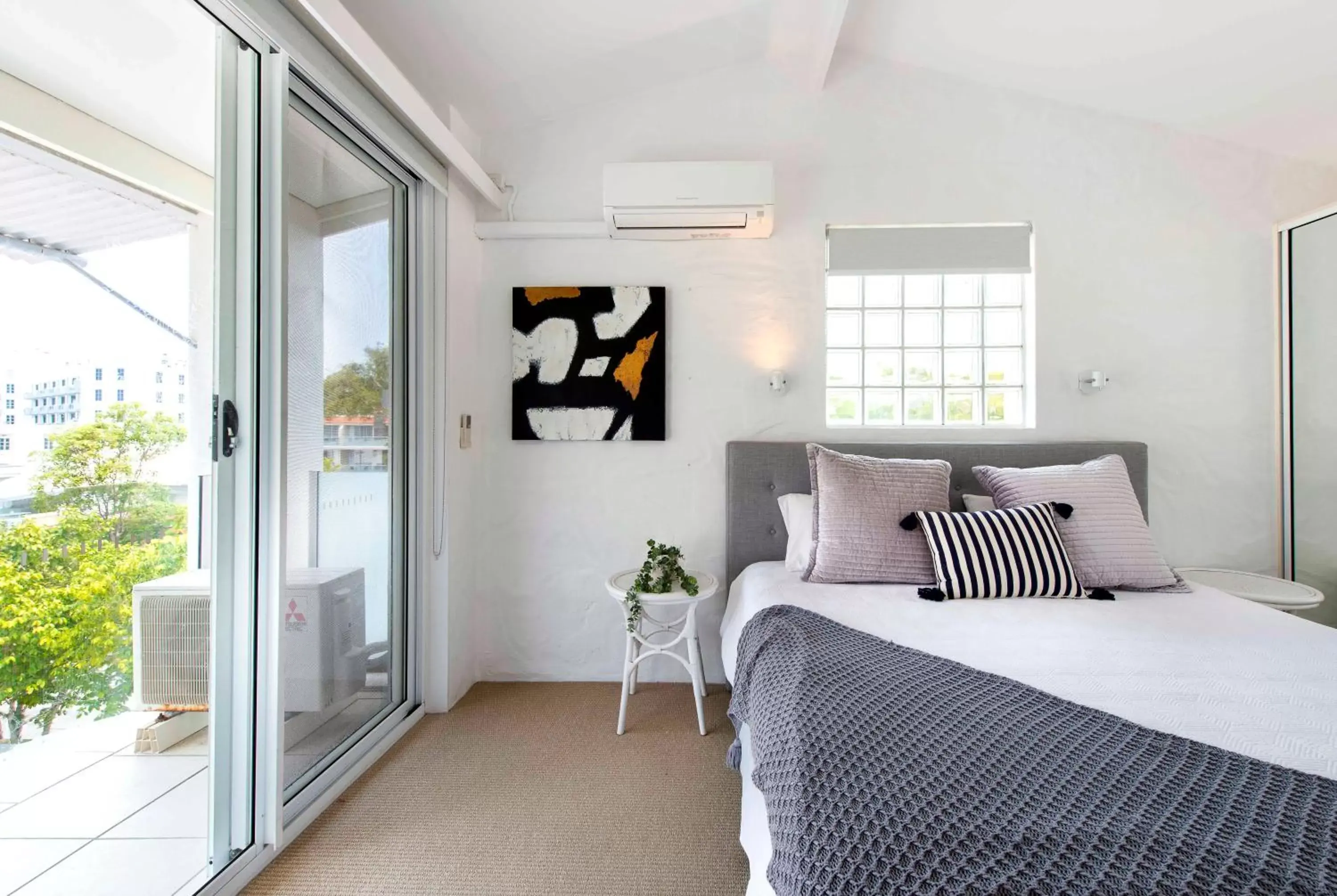 Two-Bedroom Apartment with Park View in SandCastles Noosa Two-Bedroom Apartment with Park View in SandCastles Noosa