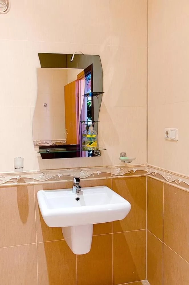 Bathroom in Hotel 8th Mile