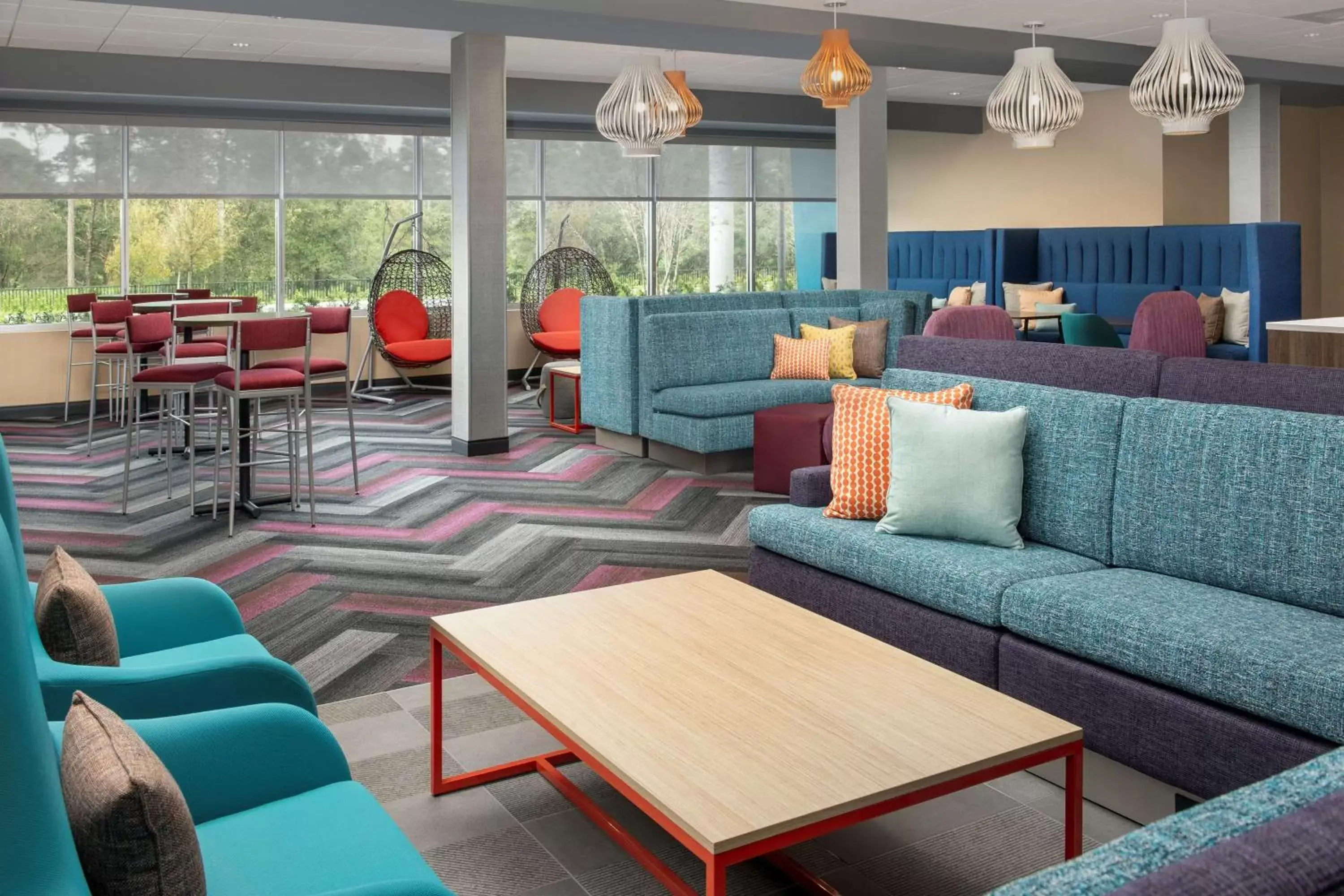 Lobby or reception, Lounge/Bar in Tru By Hilton Orlando Convention Center