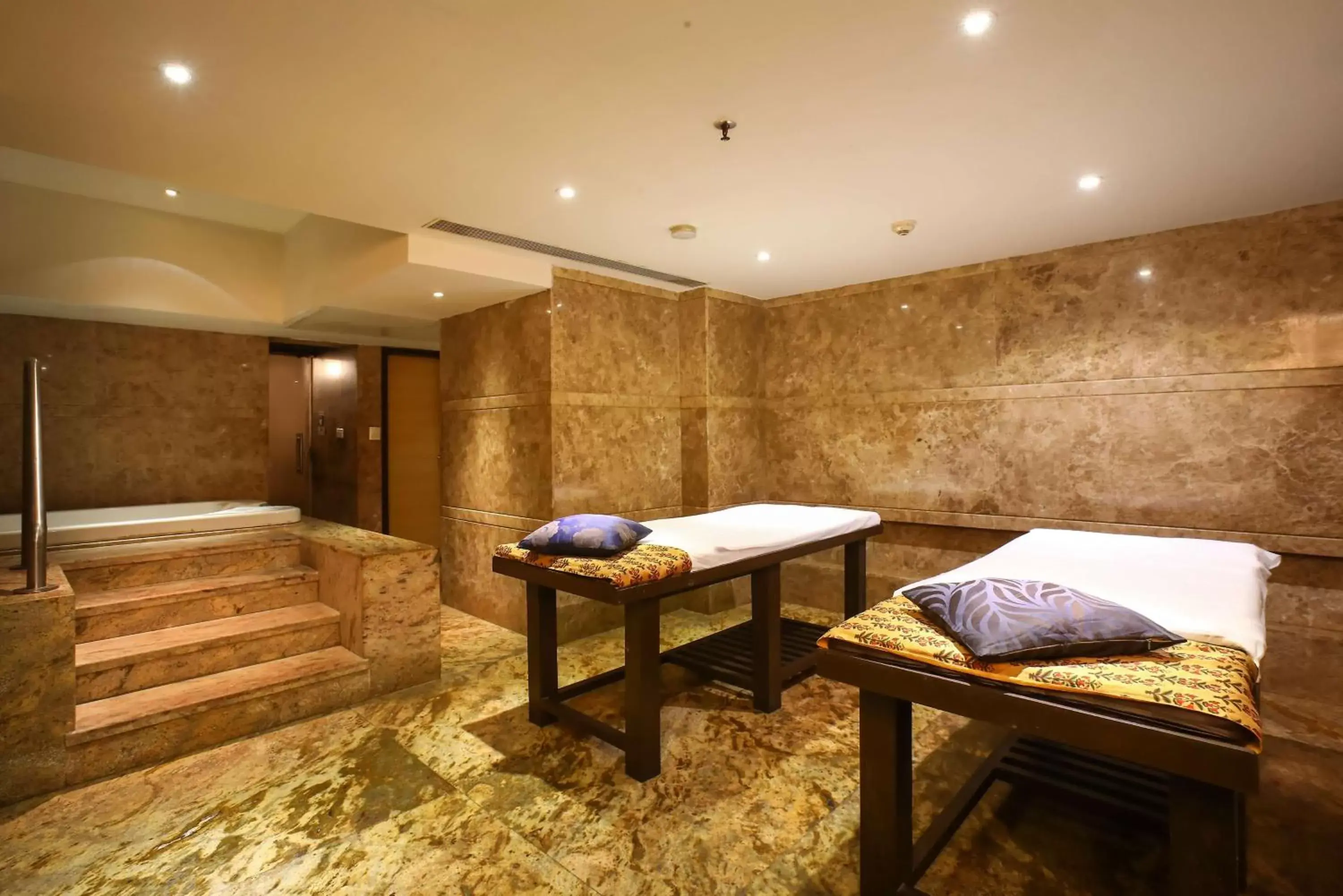 Spa and wellness centre/facilities in Radisson Blu Hotel Chennai City Centre