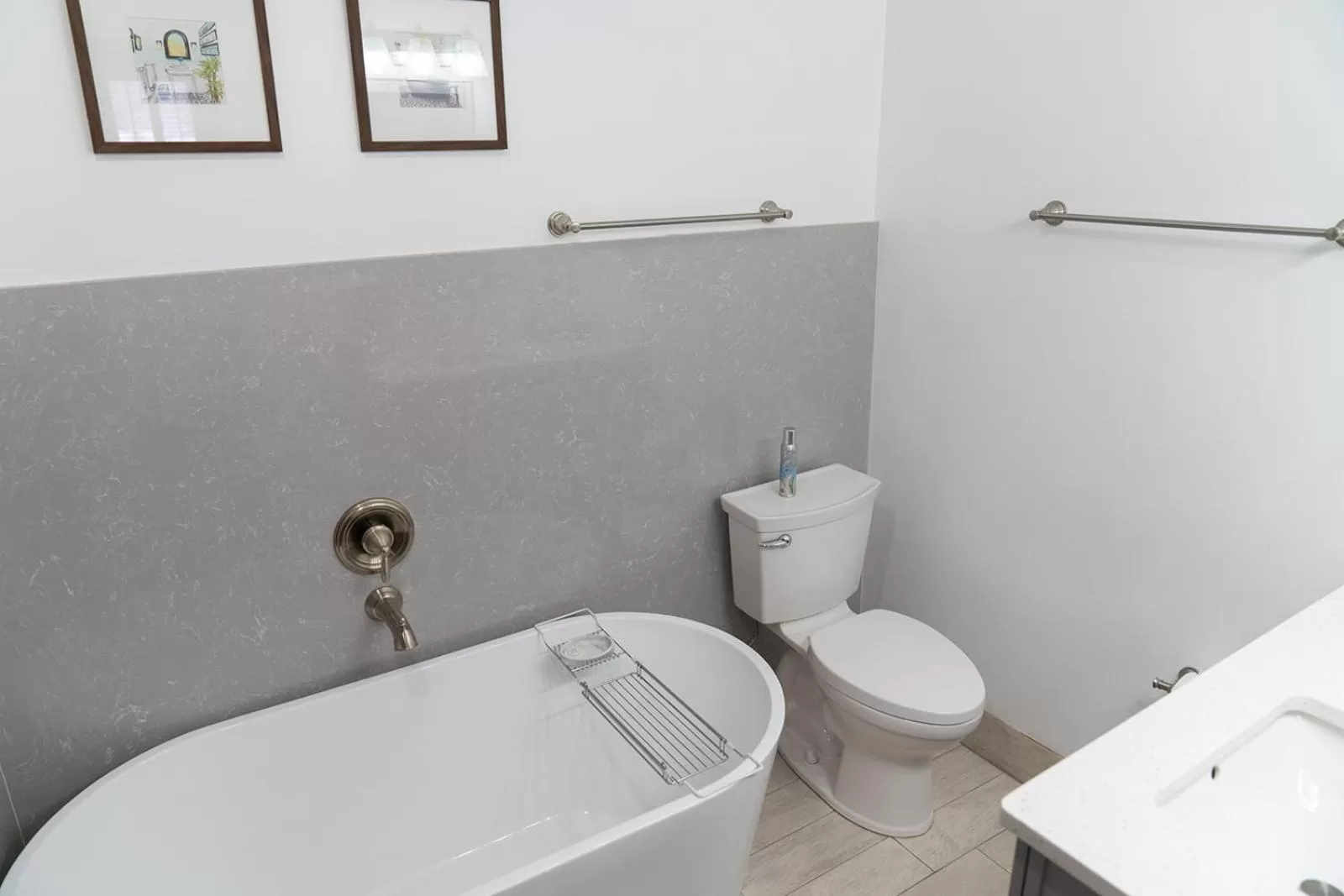 Bathroom in Tyler Inn at Zion