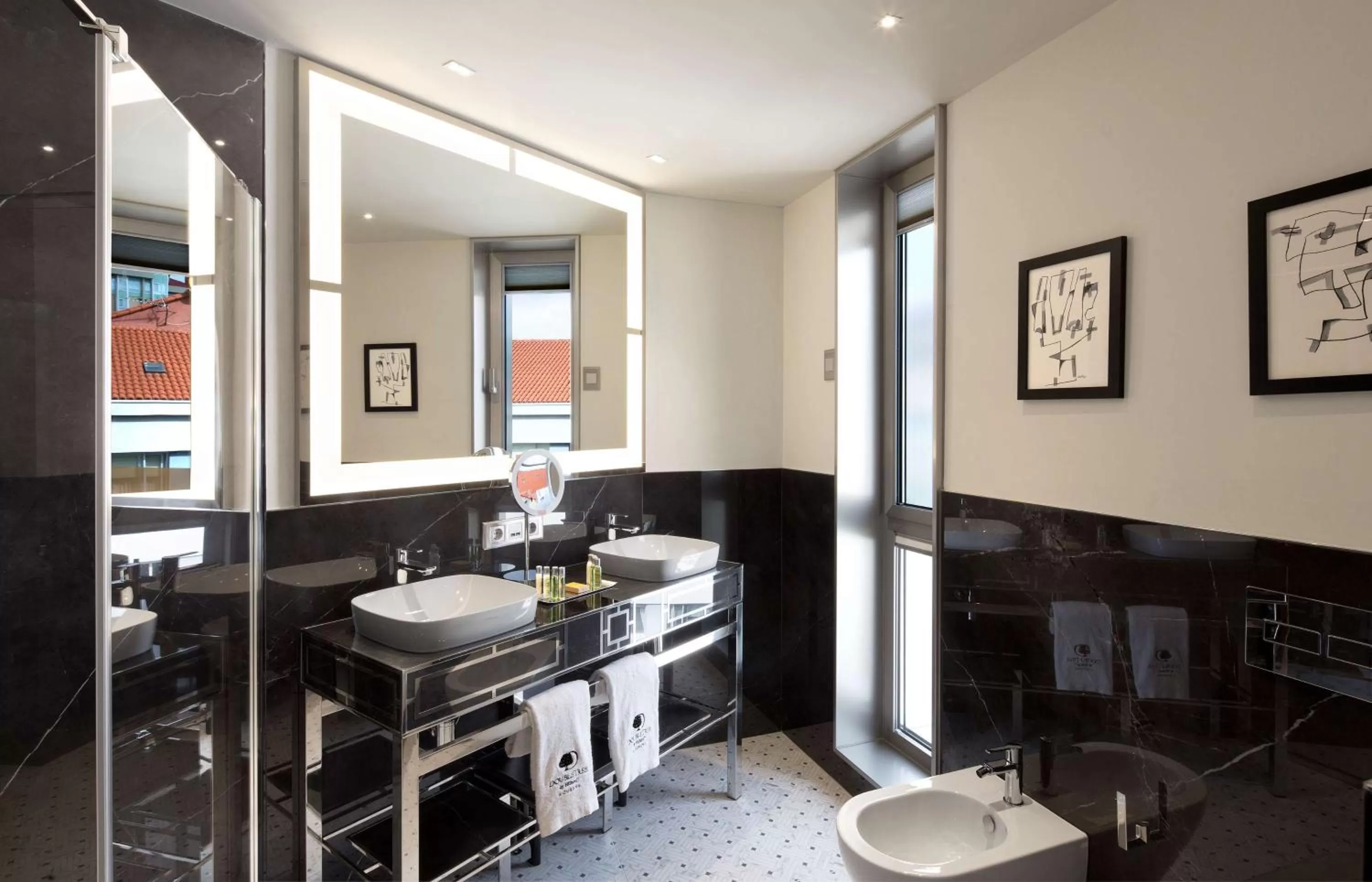 Standard Double Room in DoubleTree By Hilton A Coruña