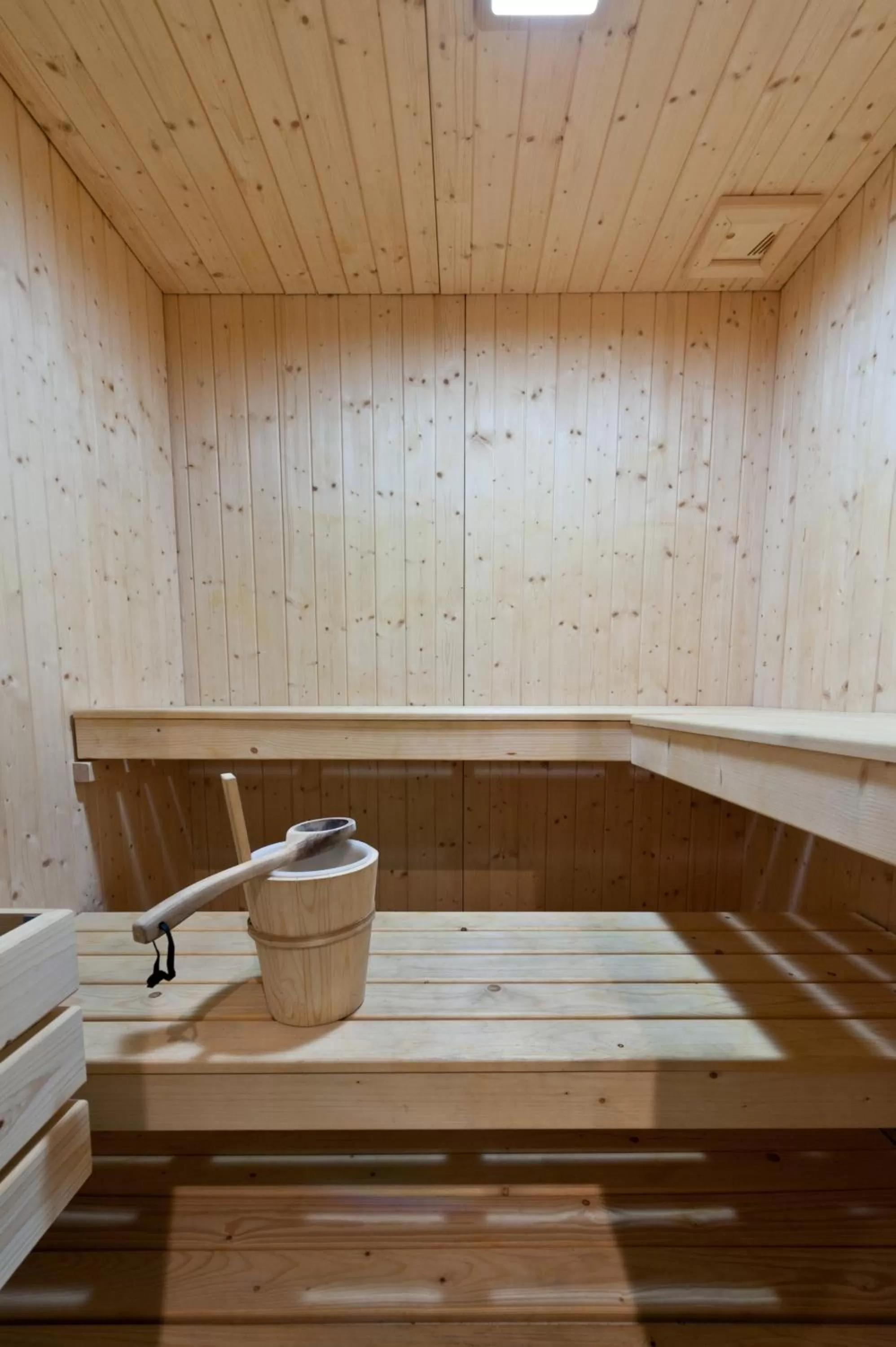 Sauna in Hotel White