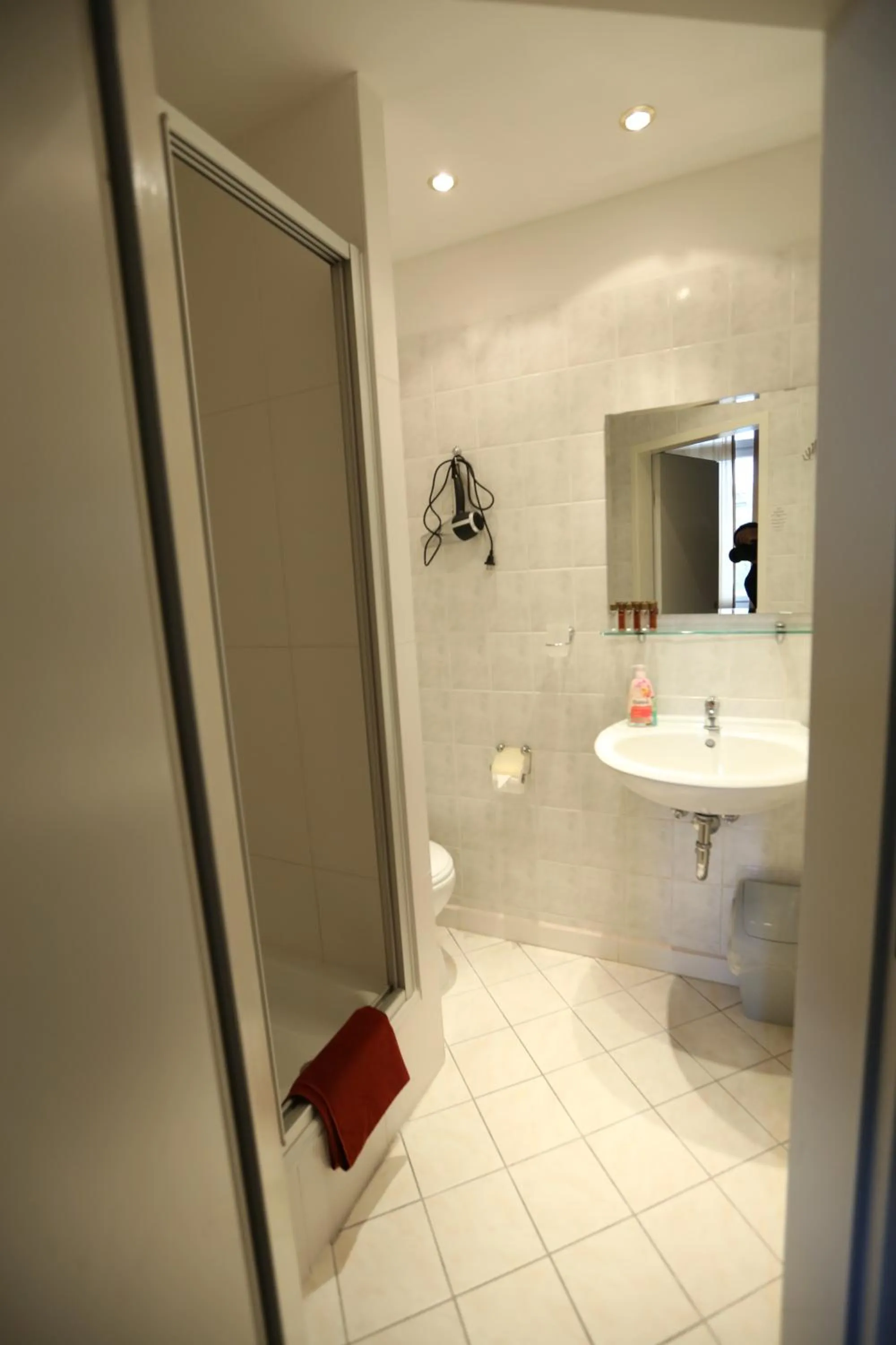 Photo of the whole room in Hotel AI Königshof