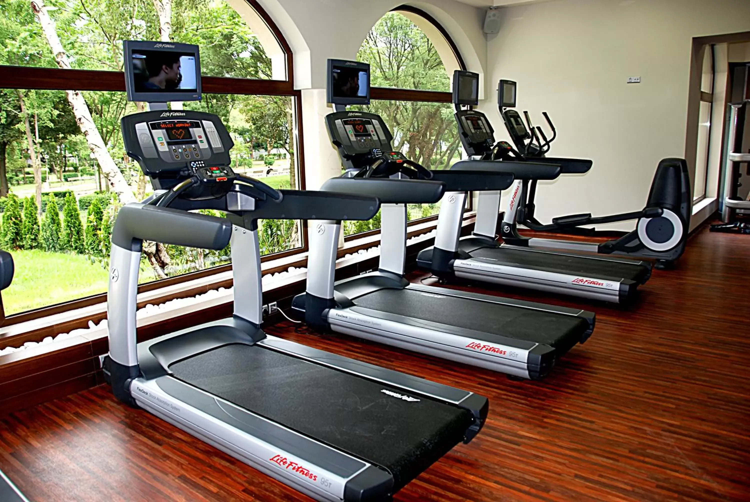 Natural landscape, Fitness Center/Facilities in Primoretz Grand Hotel & Spa