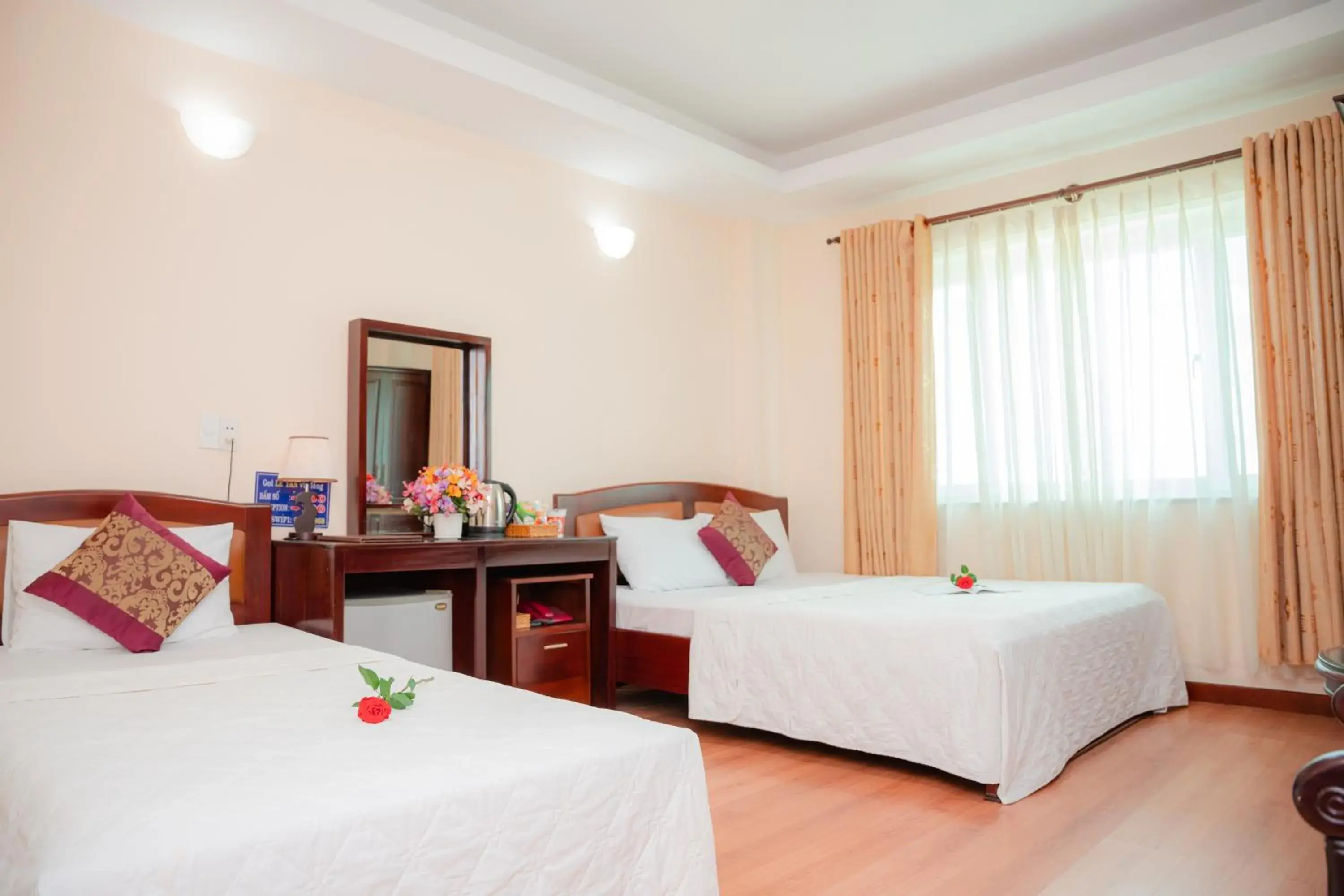Bedroom, Bed in Duc Minh Hotel