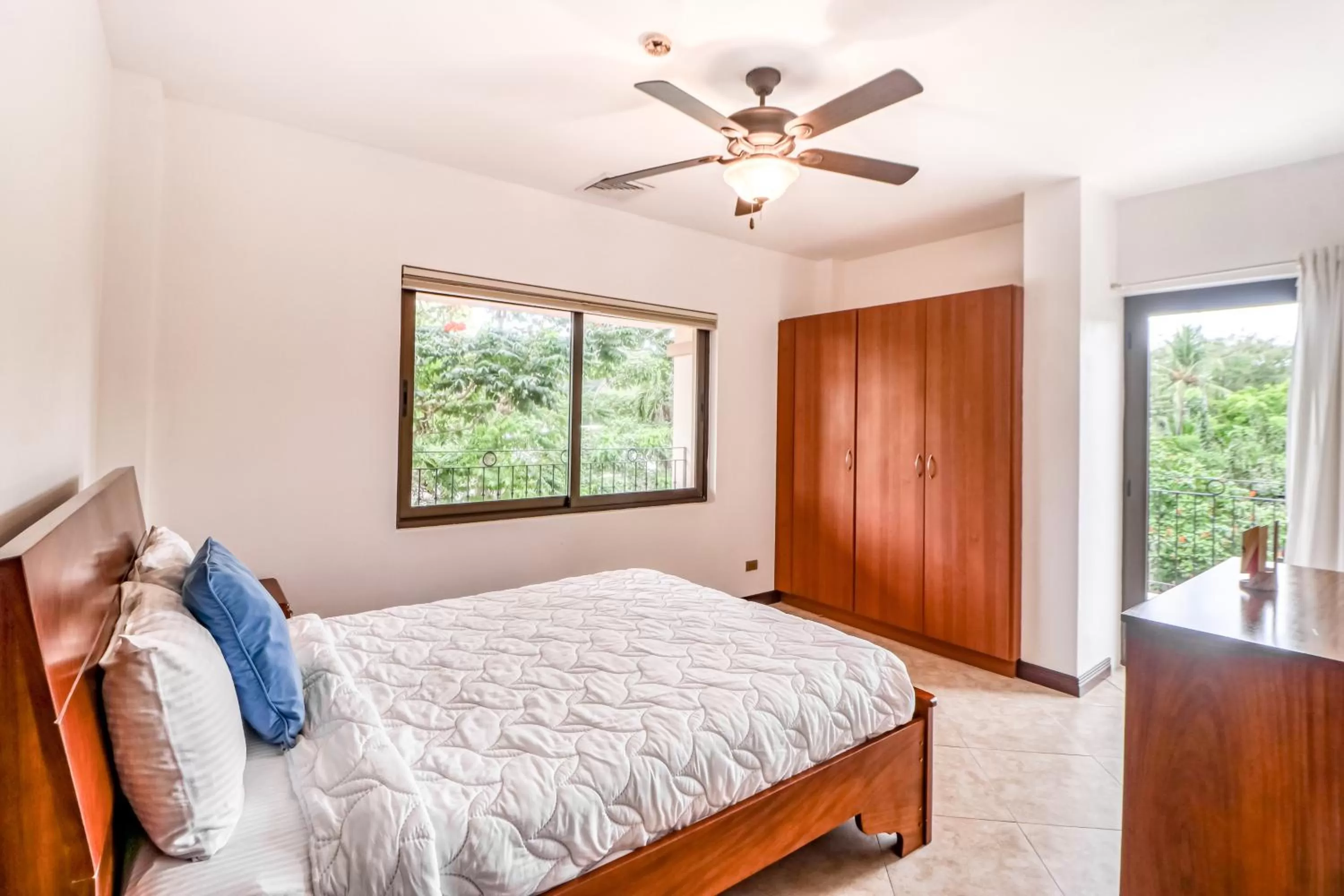 Bed in Tres Regalos 303N