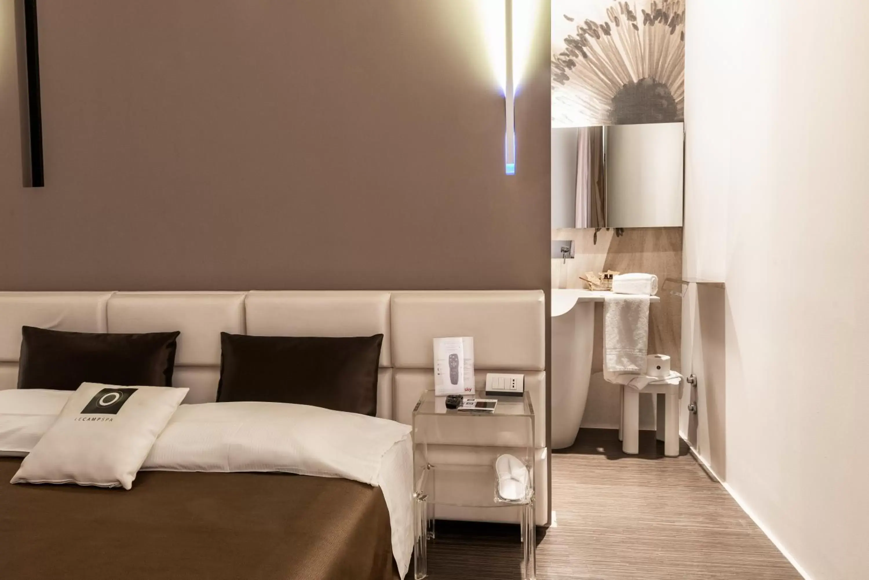 Bed in Le Camp Suite & Spa Bed in Le Camp Suite & Spa