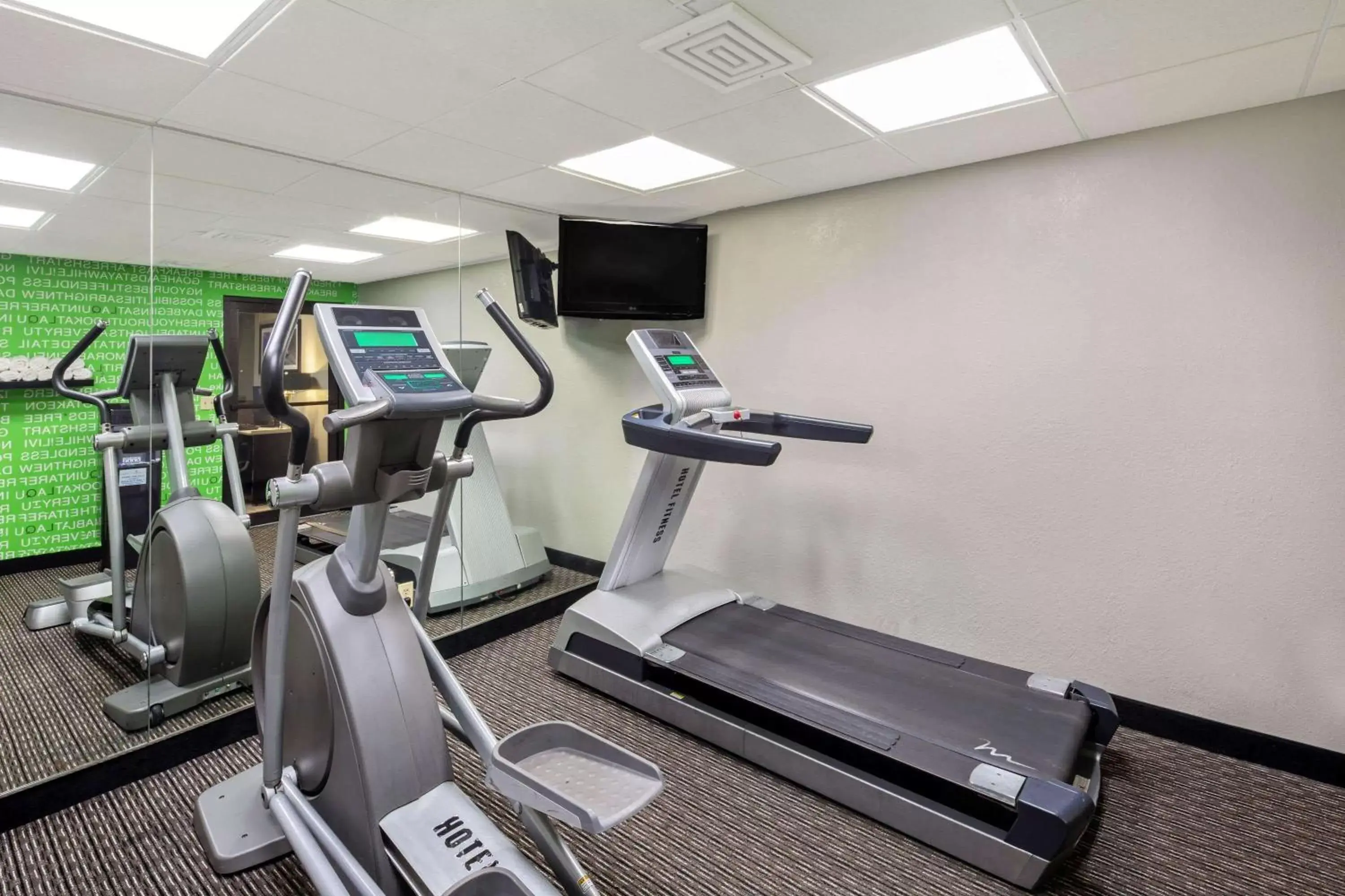 Fitness centre/facilities, Fitness Center/Facilities in La Quinta by Wyndham Miami Airport East
