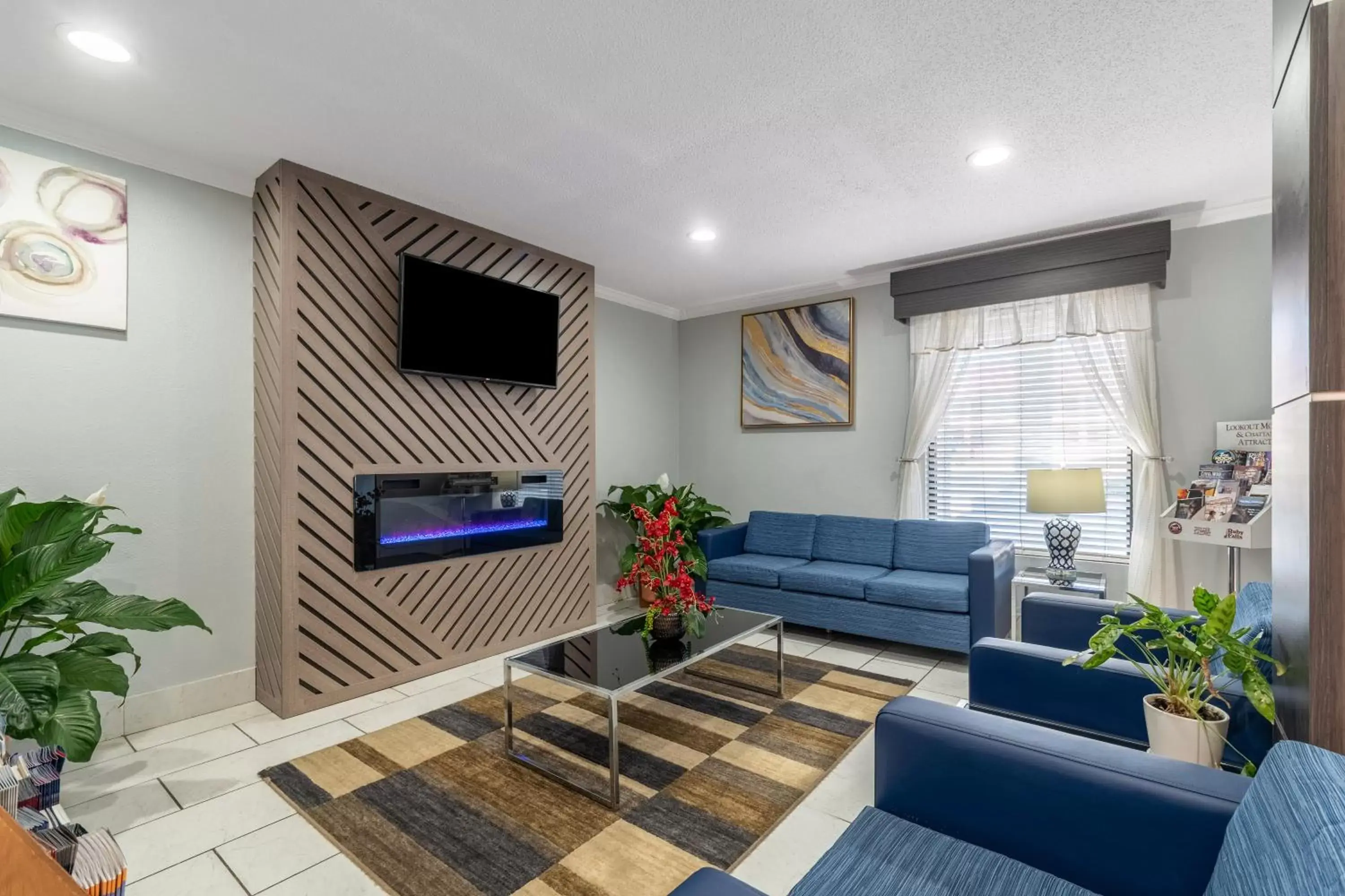 Lobby or reception, Seating Area in Quality Inn Cleveland