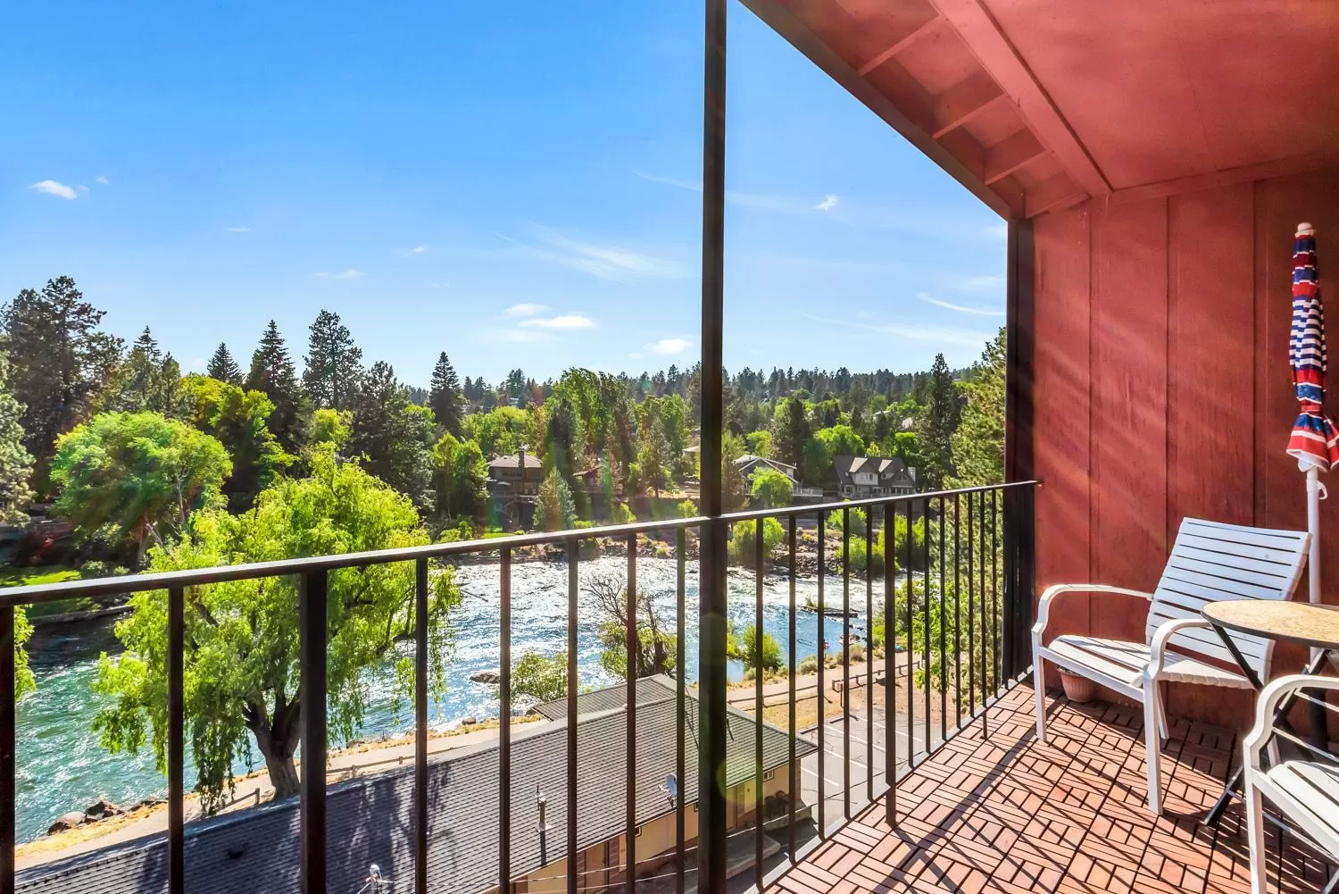 Balcony/Terrace in Bend Riverside Condos