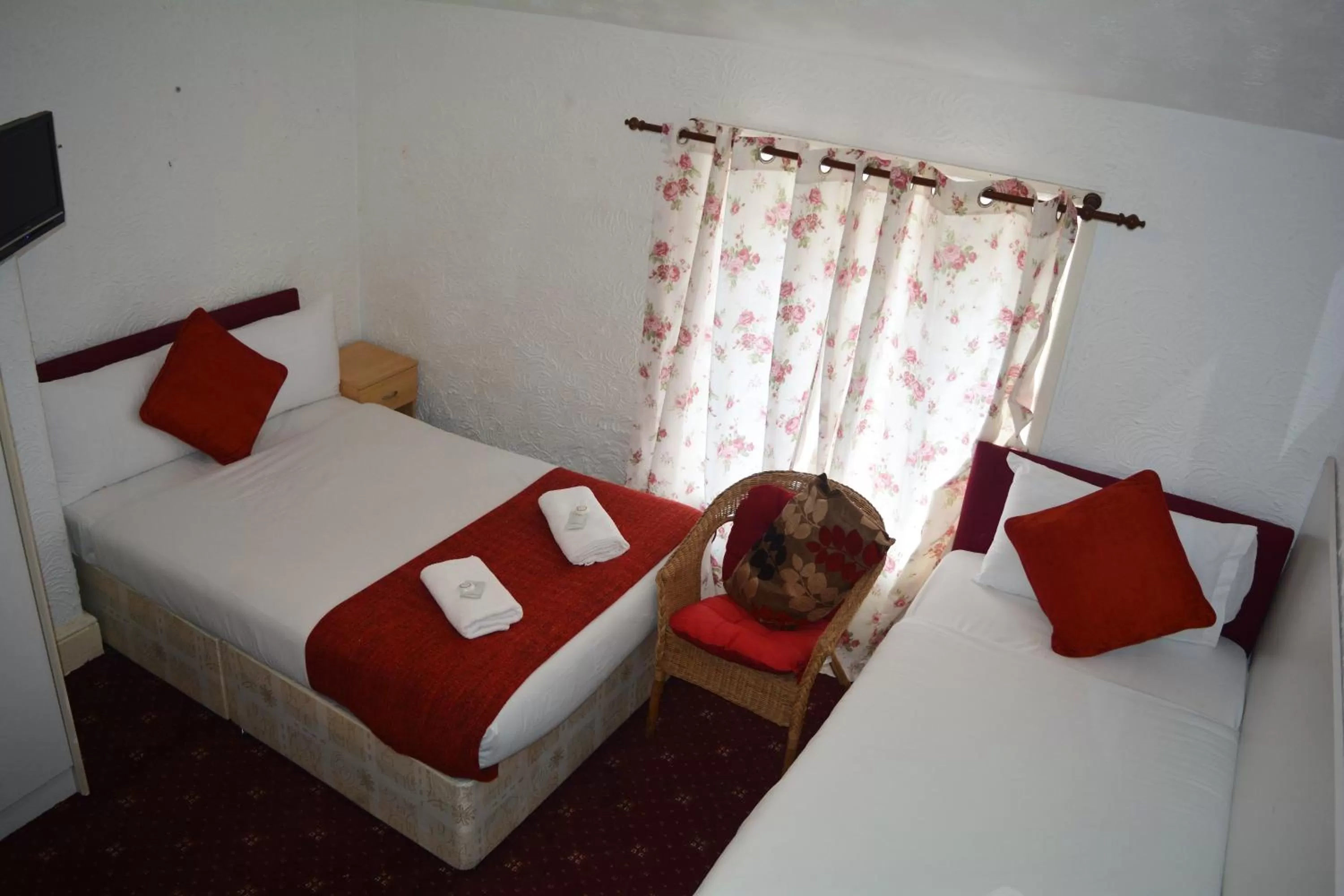 Bed in Wilsons Hotel - Blackpool Tower View