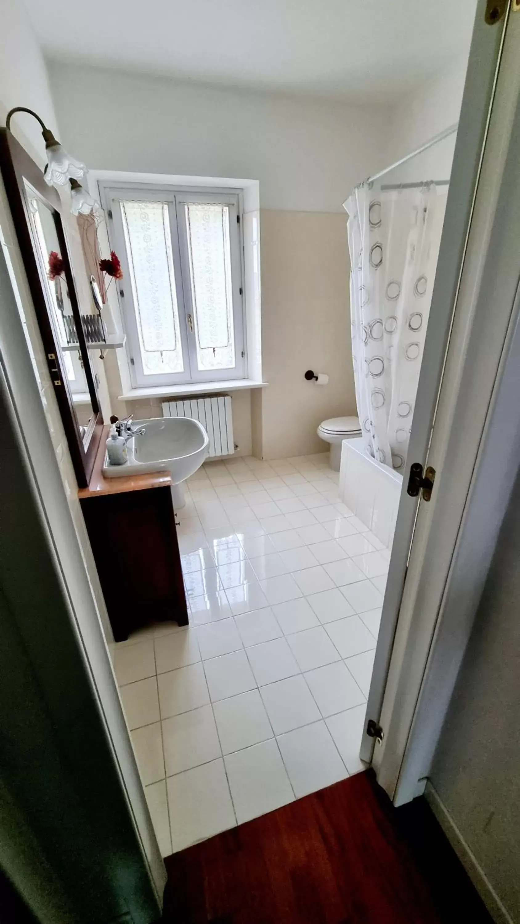 Bathroom in Fontecorona Bed and Breakfast