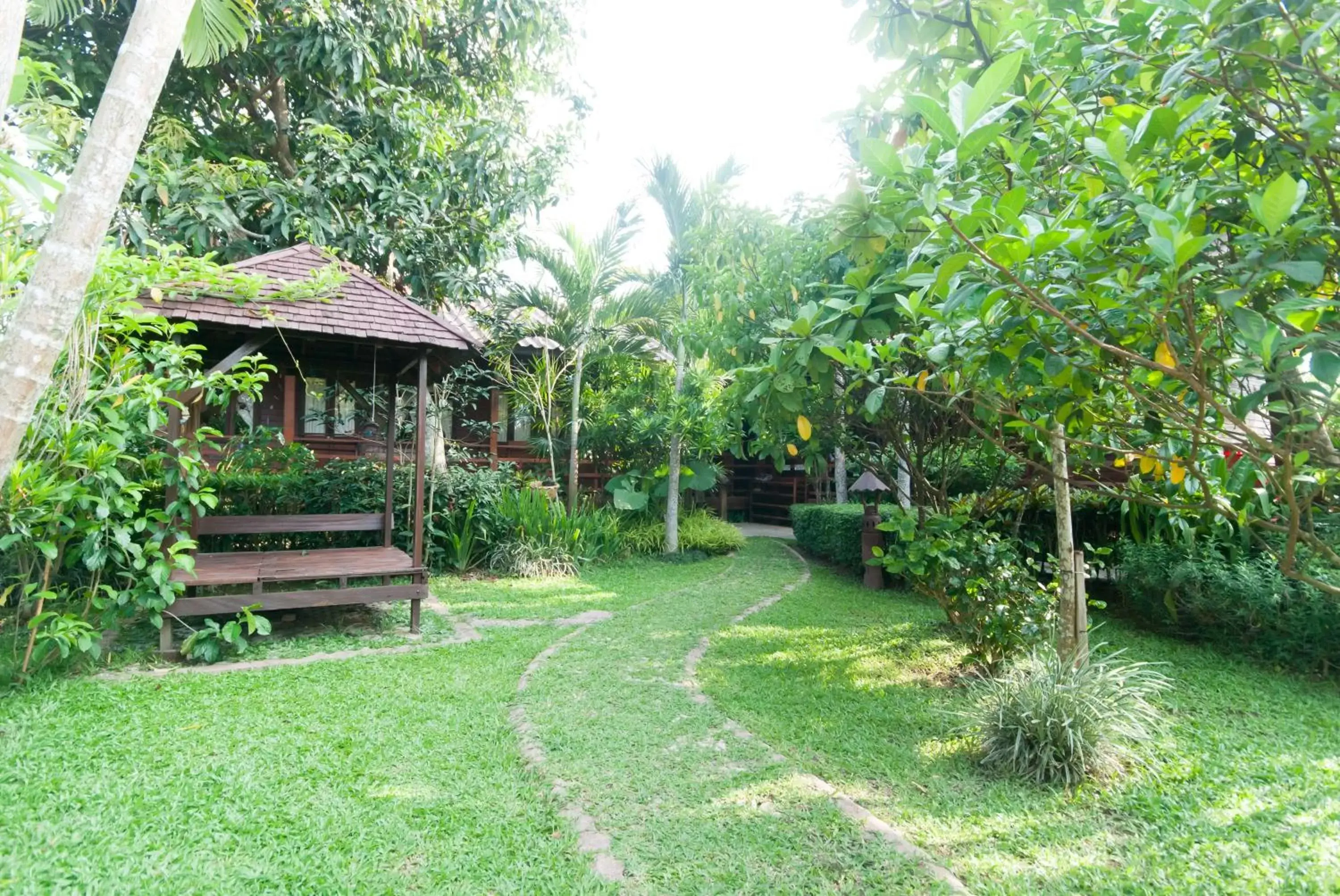 Garden in Namkhong Guesthouse and Resort