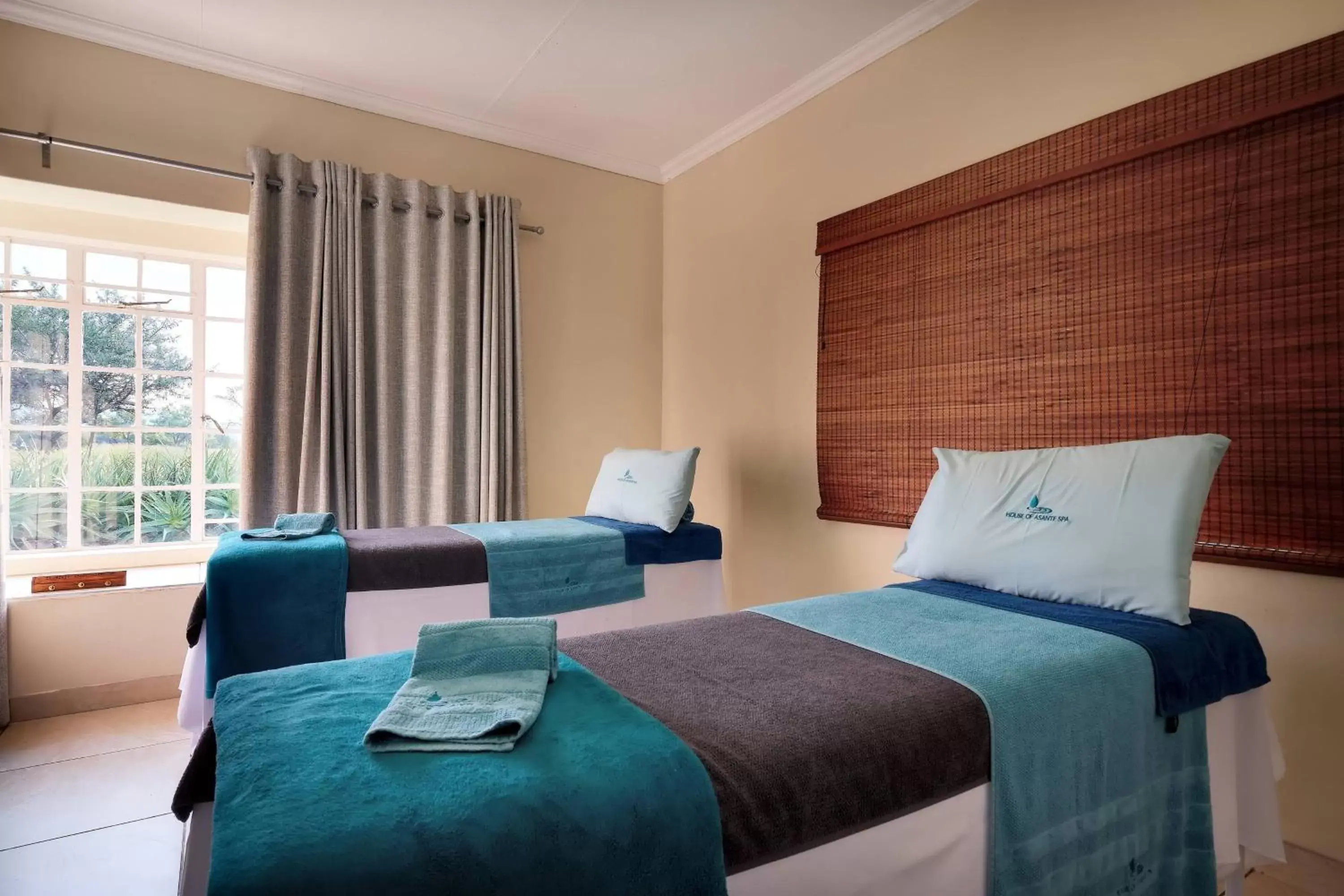 Spa and wellness centre/facilities, Bed in Protea Hotel by Marriott Polokwane Ranch Resort